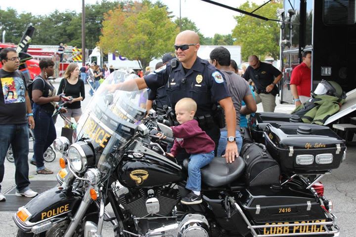 Save-the-Date: Truck-a-Palooza Is Great Time for Whole Family inception-app-prod/MmIyZGVmN2YtOWM1MC00YmQ2LWE4MzgtYjg4ZmRlMWEwNzcy/content/2018/08/truck a palooza pic.jpg