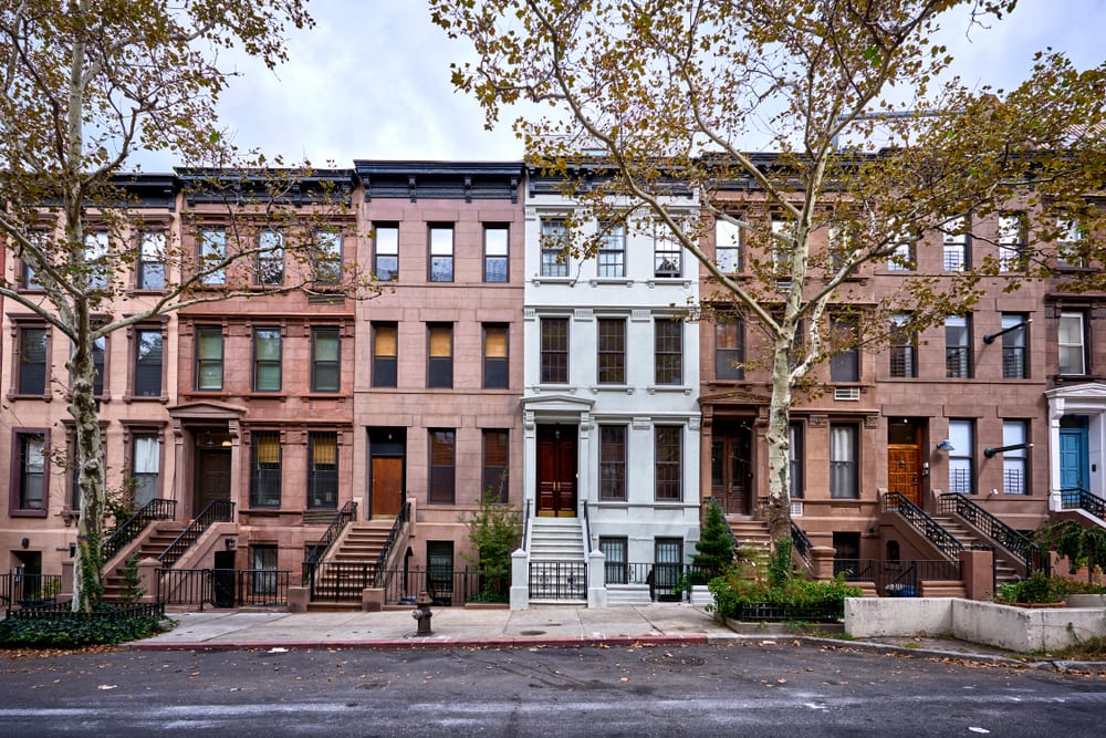 Timeless Elegance Meets Contemporary Comfort: Blending Historic Charm with Modern Amenities in Northeastern City Homes inception-app-prod/MmIzNzFmNmItMDMzMS00MjExLWI3ZDQtNWI3OWU4ZDEwZmNk/content/2024/07/2b52f4a91bf56856f946228766fd4b5e9cc1b87a.jpg
