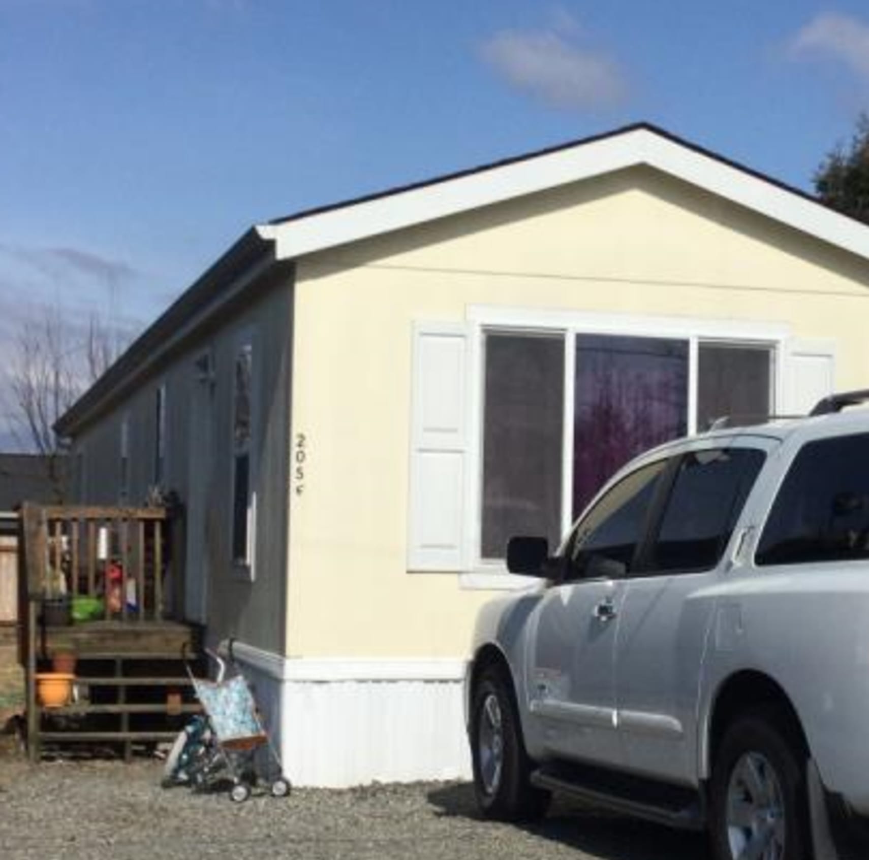 205 Baker St Unit F Everson, WA 98247 inception-app-prod/MmJhMjA0OGItY2ZlZi00MWEzLWEzODYtYThmZGY3ODYzODFi/content/2026/08/474edec92de2da8d5c3da192fc7ffb375513932f.png