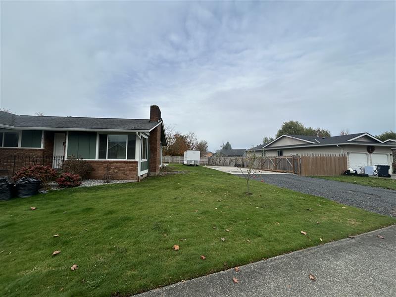 405 Shuksan Way Everson, WA 98247 inception-app-prod/MmJhMjA0OGItY2ZlZi00MWEzLWEzODYtYThmZGY3ODYzODFi/content/2026/10/5ce484da324fde9d8b50d6ea263715bfe4d2c3b3.jpg