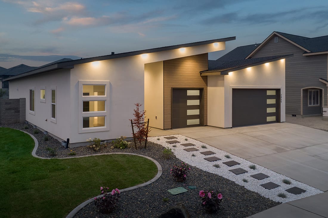 Parade of Homes inception-app-prod/MmM5ODk0Y2YtNzBmMS00YzhlLWIxNWItZmI1MmZlNmU5ZGQ1/content/2023/10/e142ceeb8f798159a6470c14a0cb8a32ee4e90a3.jpg