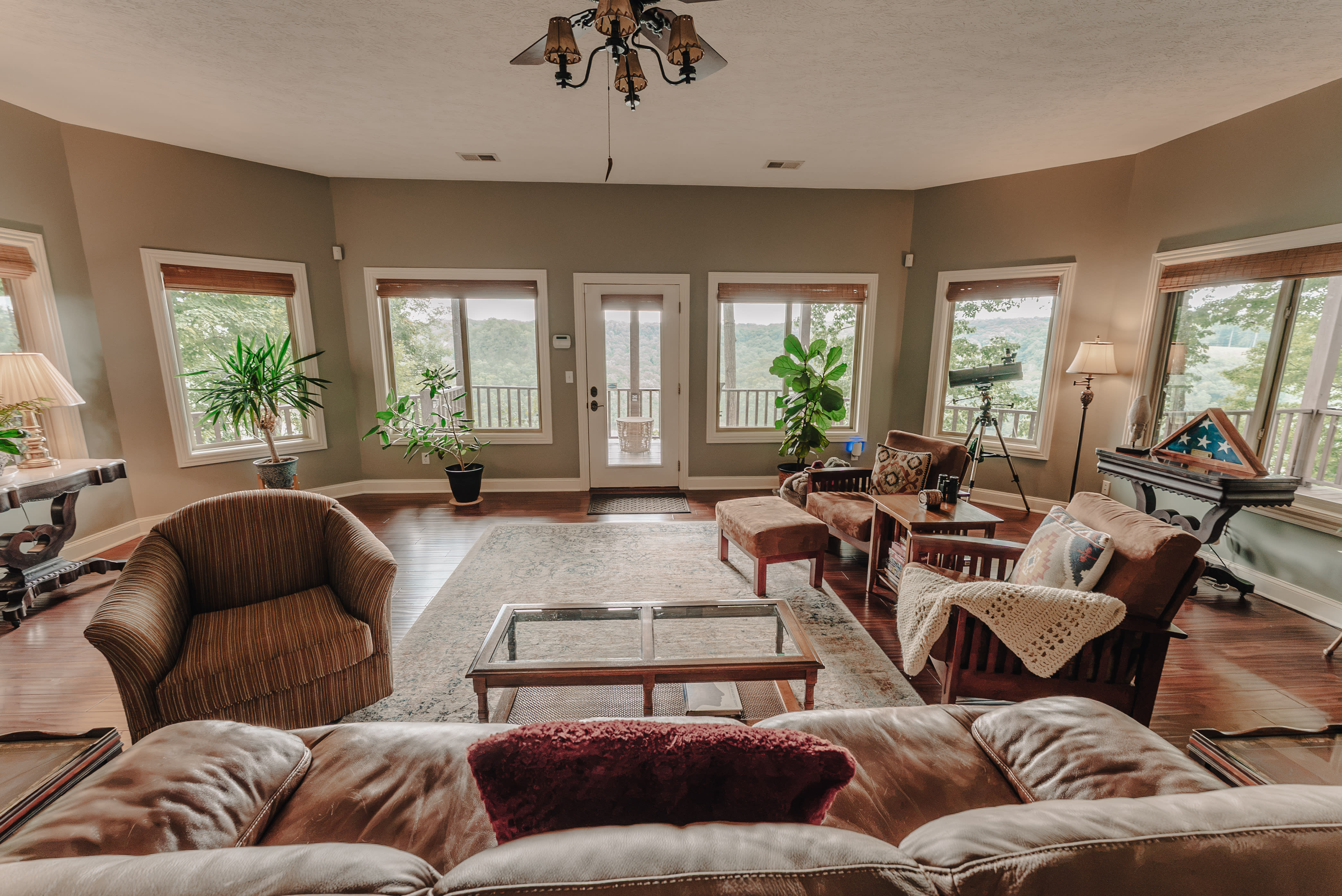 That "Extra" Space in Your Home Could Be Worth More Than You Think inception-app-prod/MmQ3ZmNkYjktYzNlNy00NTI4LTkwZjMtYzc4MTQ1MWQ1NjM5/content/2026/08/d2e4f18472711ee70d2a831a4e26e26124ab4961.jpg