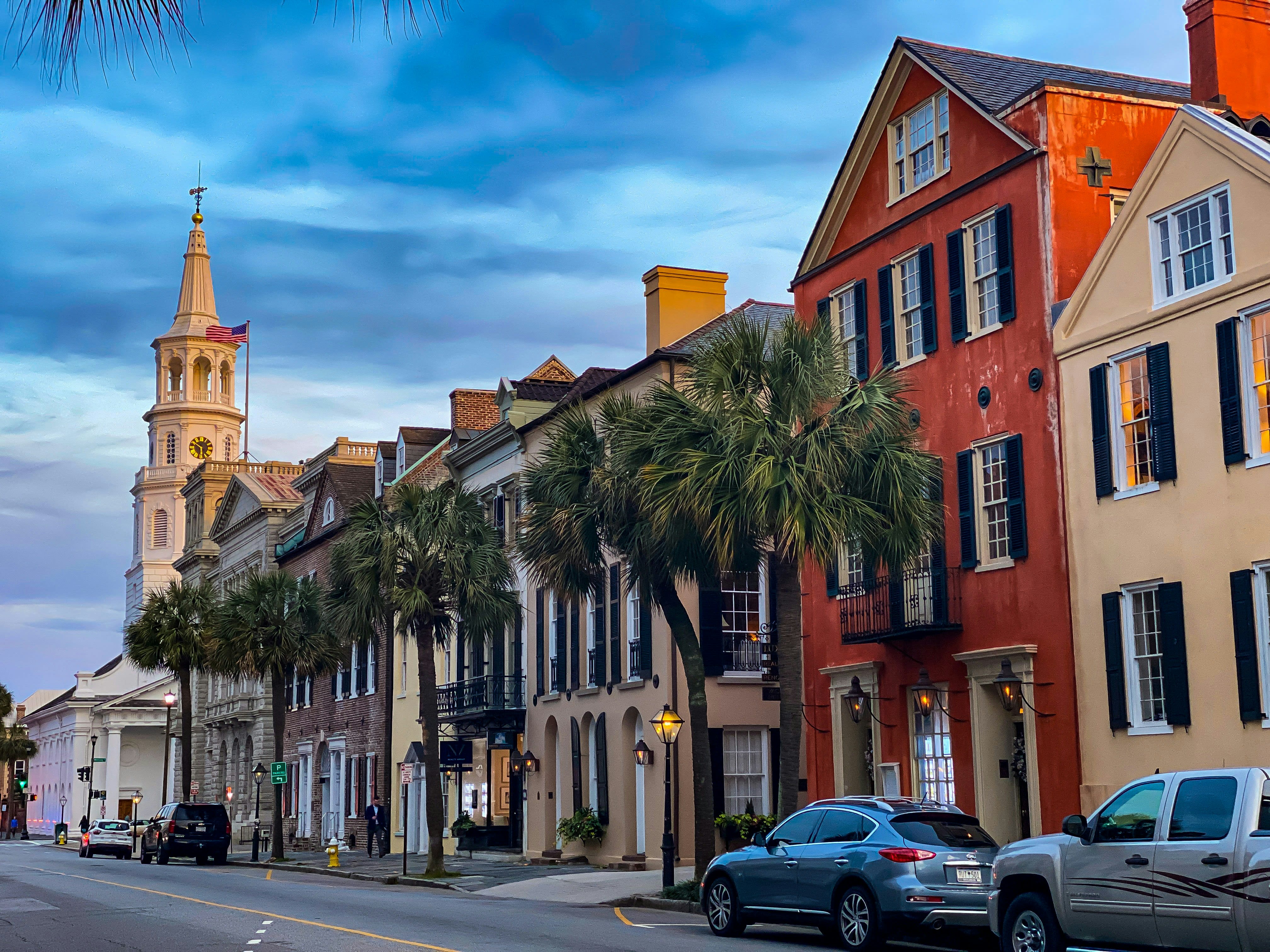 Charleston inception-app-prod/MmY0MmUyM2QtZWRkMS00MjAyLWE4NTAtODY5MzQ4Y2M5Yjk1/content/2025/12/12d88562f7756612b353aeecd8d4788d3e116adc.jpg
