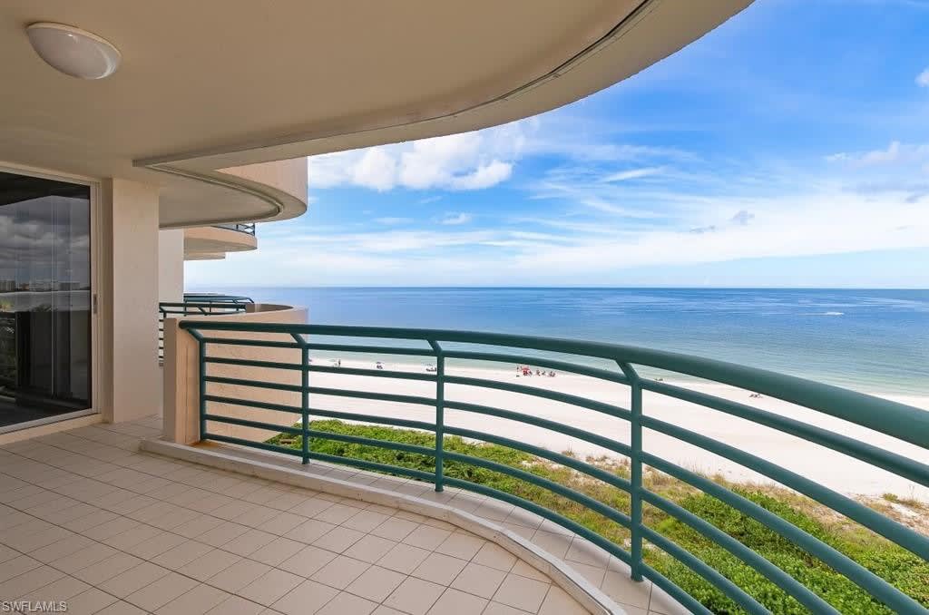 Mindy Just Sold On Marco Beach inception-app-prod/MzA4MDg4OWYtYzkzMi00MTQ3LTkwYWMtZGU0MTc0NjVkYTg5/content/2020/07/lesfallsview.jpg