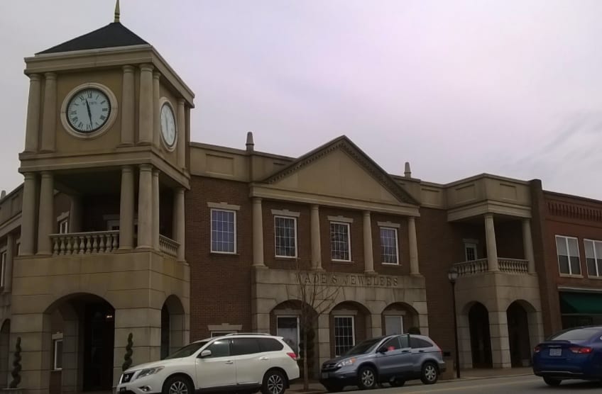 Gibsonville Listings inception-app-prod/MzBlMzI3MTktOWQ1OC00YmYyLWE0MDktMTQ0OTkxZDRiZDVl/content/2020/07/screenshot2020-07-20at8.11.16pm.png