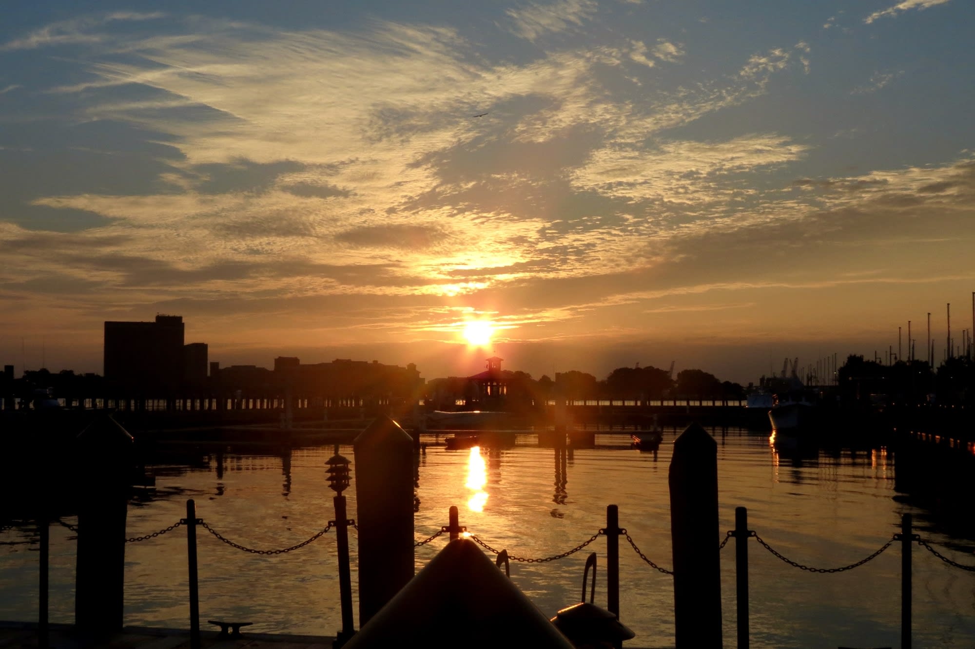 Hampton inception-app-prod/MzFmMjk1MDQtNTM5OS00Y2U3LWFjNDUtNTU3YjhiYzliOTdl/content/2022/08/f882d41370cdcf09ac0637aaee542ce56884f909.jpg