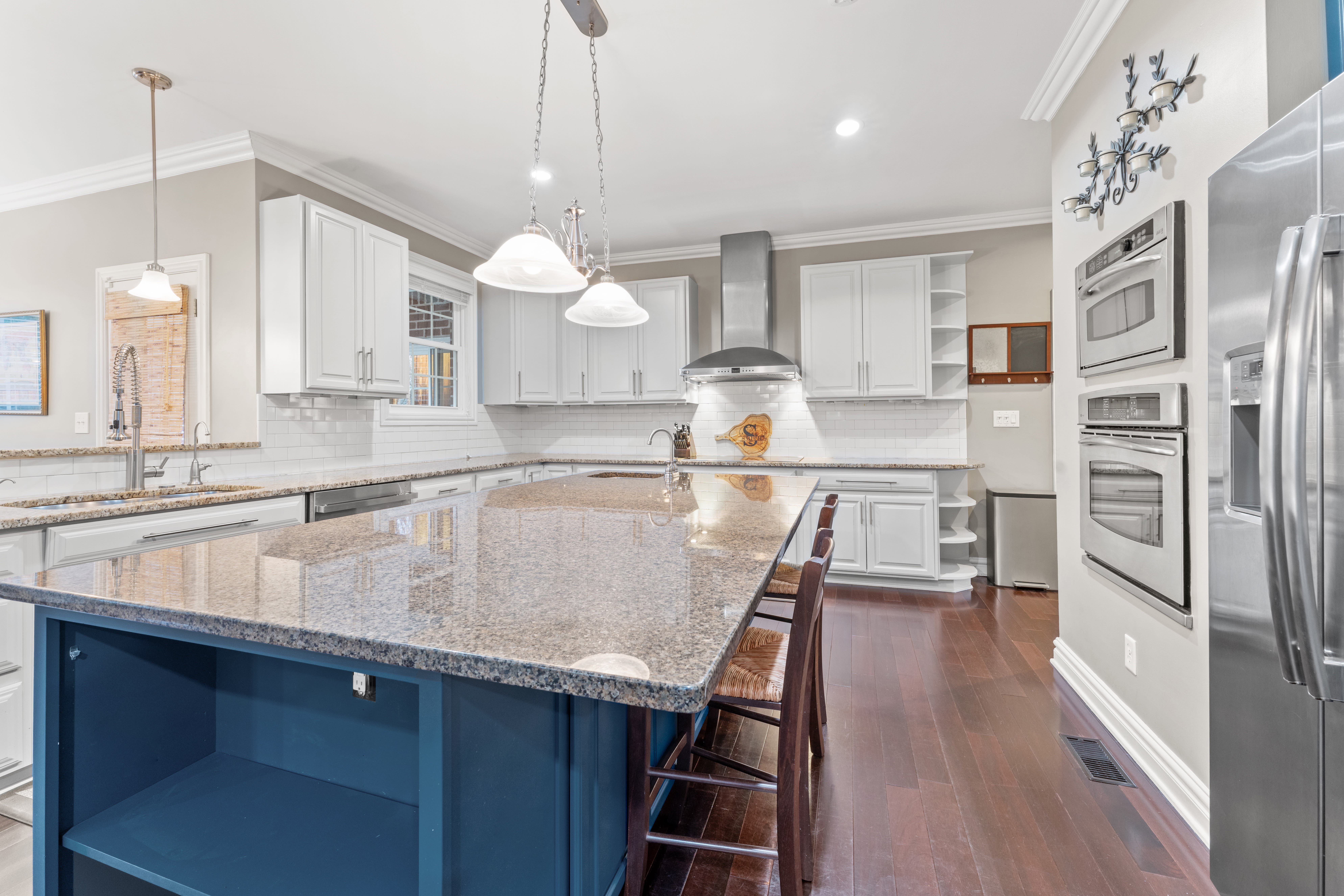 1411 Cypress Creek Pkwy, Smithfield VA 23430 inception-app-prod/MzI5ZmZiOGYtNGM2Ni00Y2JkLWEzM2MtMDA3NGJhMjhjMDAw/content/2021/02/djs040321.jpg