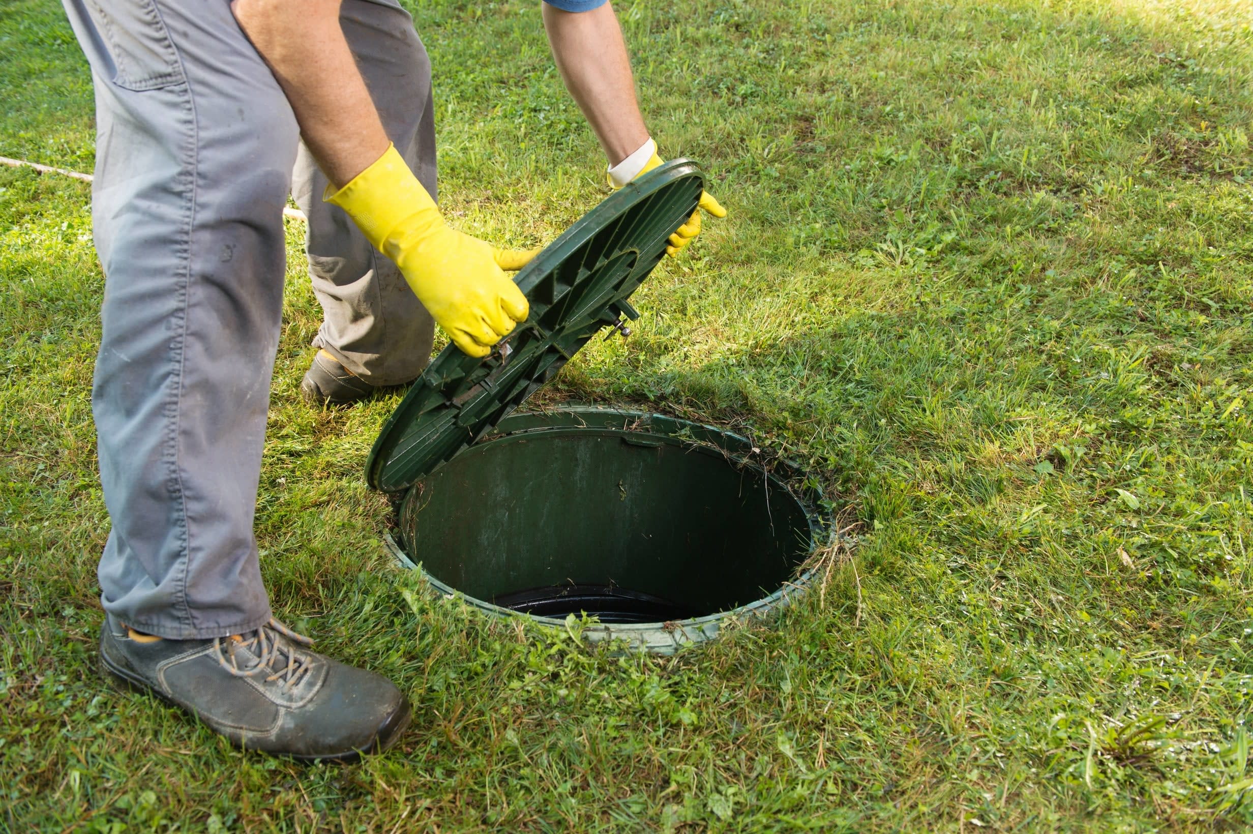 Septic ordinance changes approved in Santa Cruz County inception-app-prod/MzNhYTIwZTEtOWI0MC00ODk3LWFjODAtYmZhOTNmNmUxNjVj/content/2022/11/e0aa1ef800abc8f73cc6cdb47928809d13dcded8.jpeg