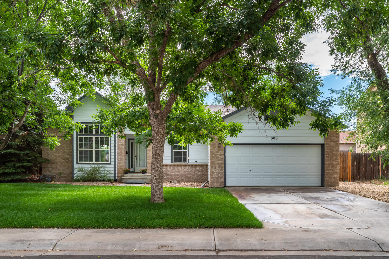 Success Story - Just Sold - 300 Linden St inception-app-prod/MzYzNDIzMTItYTcxYy00MTczLTk2ZDktZTBiYjVlZGMwZmFk/content/2023/03/4c97bdd9d0f862946553c78067baf921634004d8.jpg