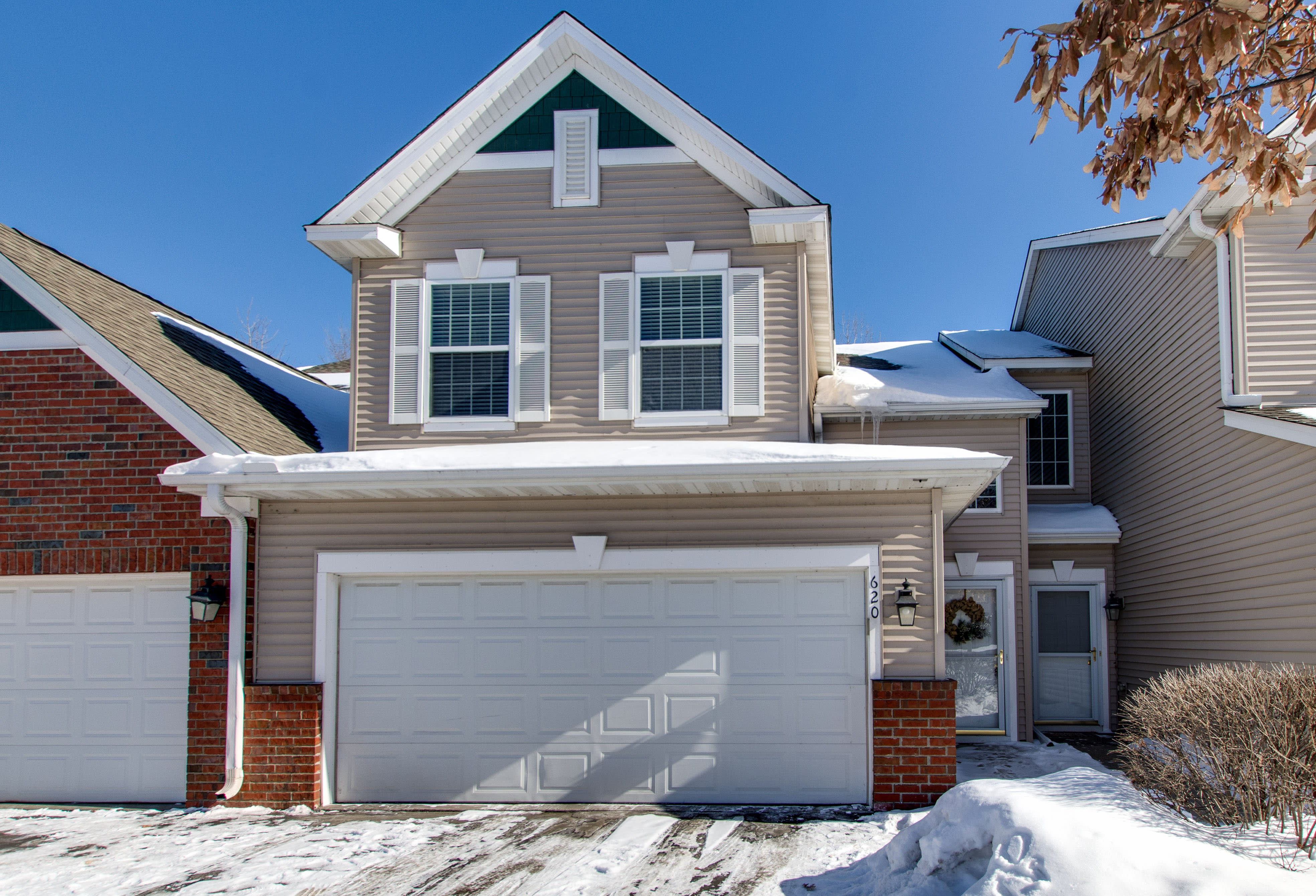 inception-app-prod/Mzk4NDIzMmQtZDE4NC00ZjQwLWIxZTctN2NiMjY4MTg4MDI3/content/2018/02/620 Village -Strait-3.jpg