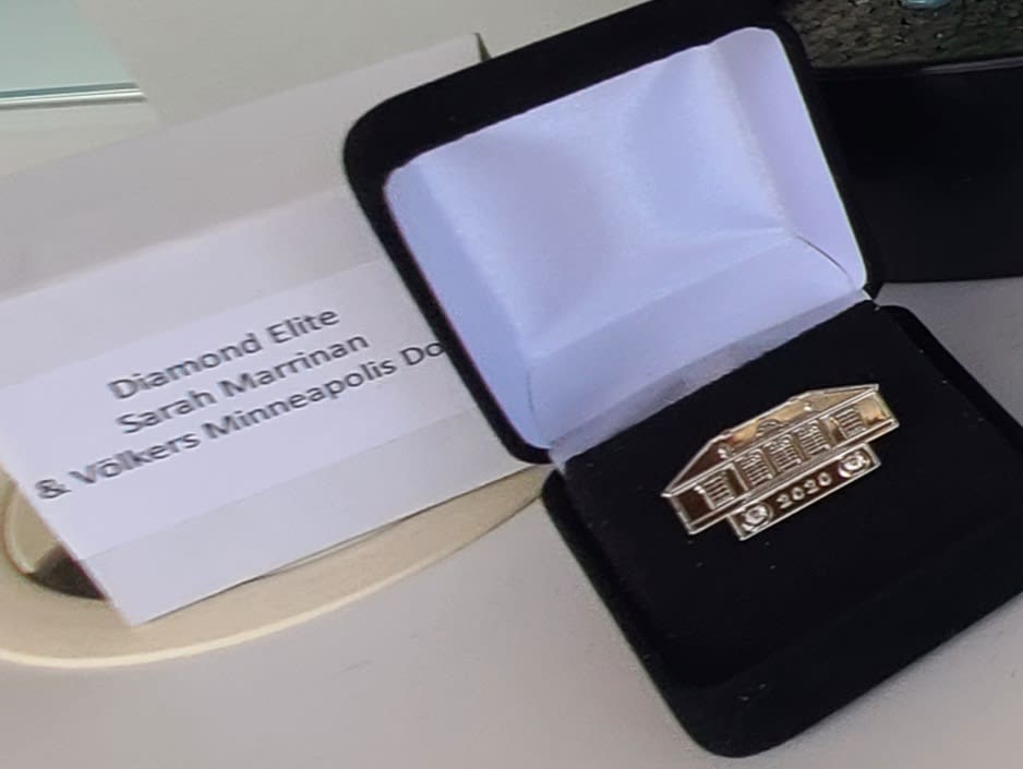 Diamond Elite Award inception-app-prod/Mzk4NDIzMmQtZDE4NC00ZjQwLWIxZTctN2NiMjY4MTg4MDI3/content/2021/06/DIAMOND ELITE 2020 Sarah Marrinan.jpg