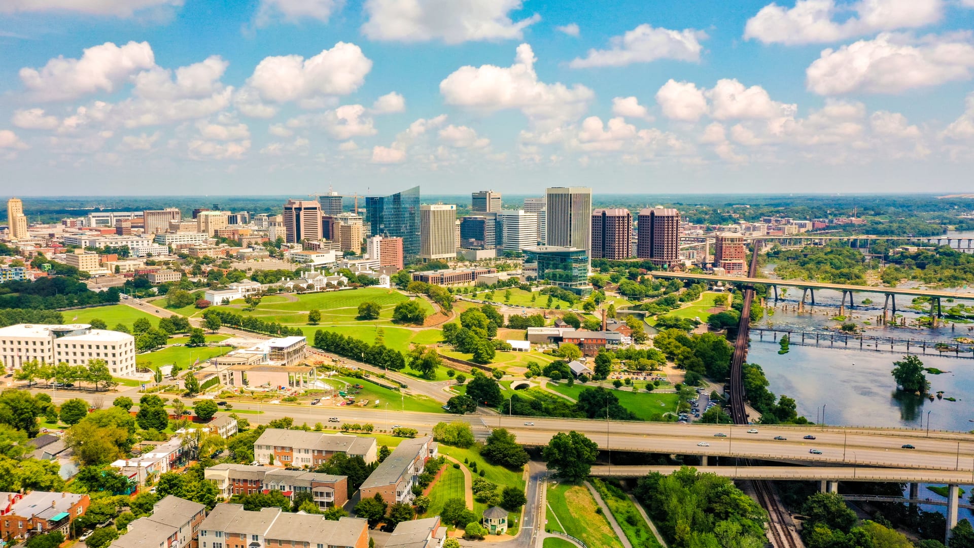 Hidden Gems: Off the Radar Arlington VA Neighborhoods to Buy a Home inception-app-prod/N2I3YjU2NDAtNWE1ZS00ZTZjLTgzNmUtNzFiMWE3OThlYmNh/content/2024/08/beeedf372b0936661492016e9f6a6b51c2b4c655.png