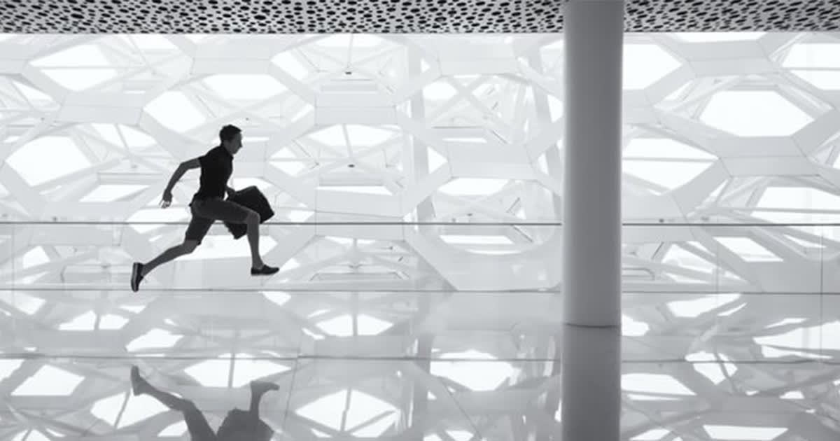 Relocating for a New Job inception-app-prod/N2M4NzE2ZTEtNDBlZS00N2MzLTliYTEtMmNlZmY3ZWNjYjUw/content/2017/07/RelocatingJob.jpg