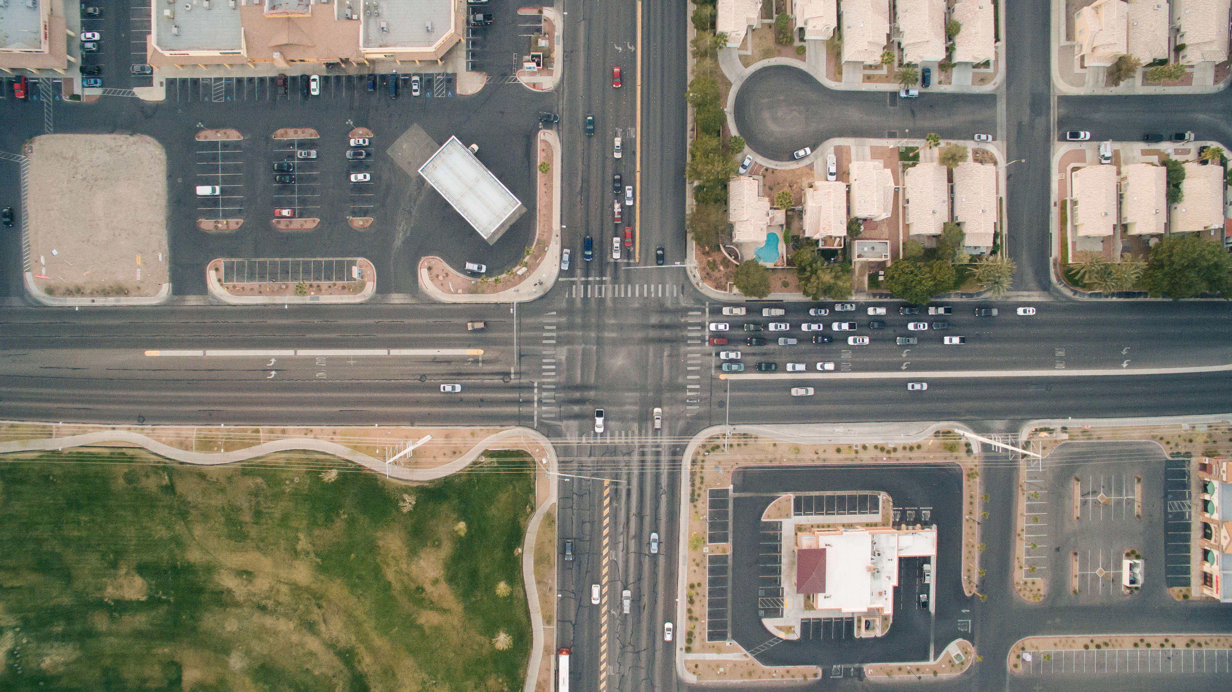 Choosing the Right Neighborhood inception-app-prod/N2NiMmVkNDMtNjYyMC00MDVkLTgzN2ItMTFmOWUxNGYxOTI3%2Fcontent%2F2016%2F12%2Fneighborhood.jpg