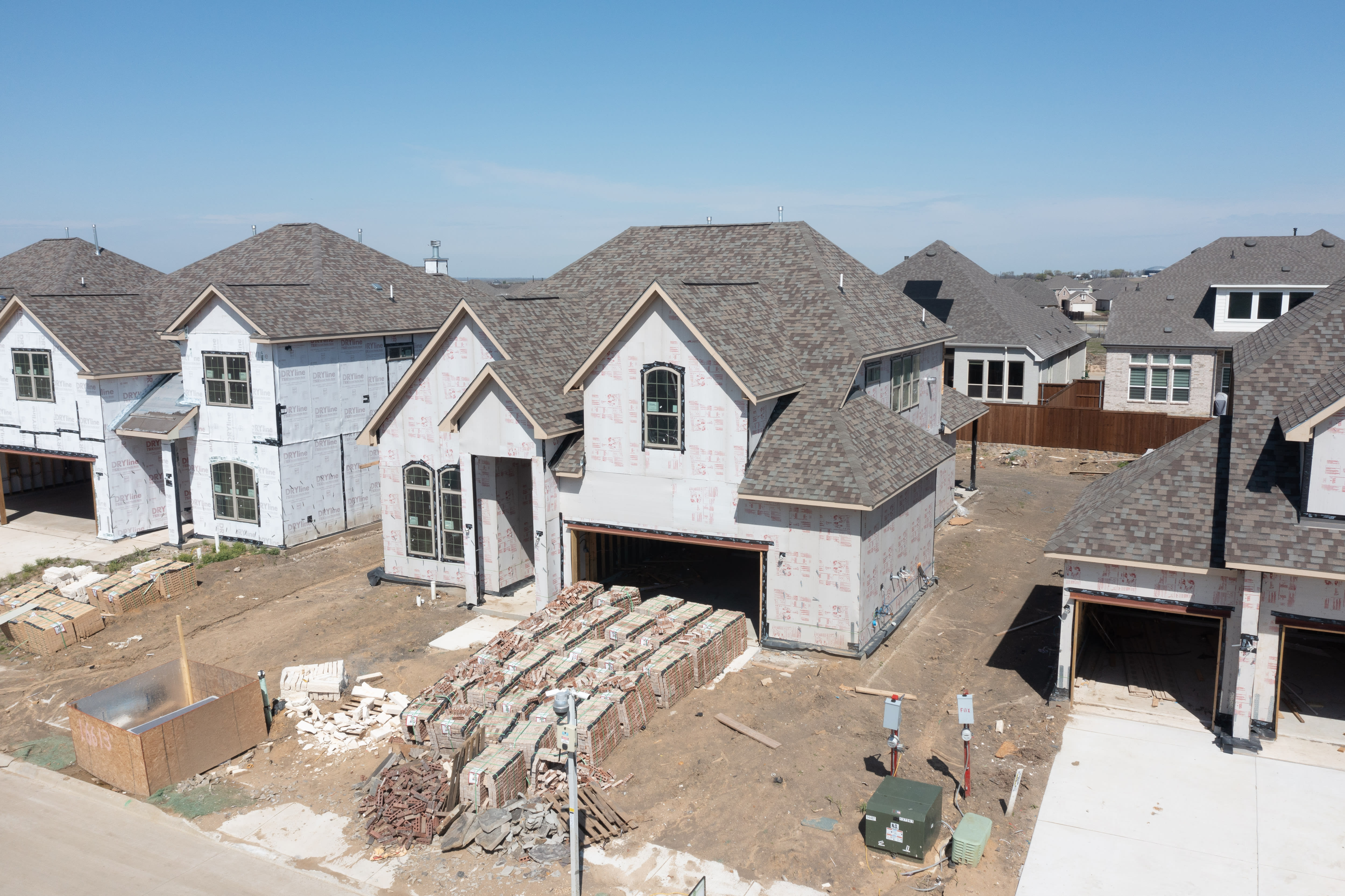 Rates Are Climbing Again — What That Means If You're Buying in Van Alstyne or Anna This Fall inception-app-prod/N2Y0YmMxNTEtMGNhNi00MzYyLWI1ZTMtYTRkOGJiNTJmYzY3/content/2026/09/40cf835f8e1ba84d5e09c9159b6713a3e81b97dc.jpg