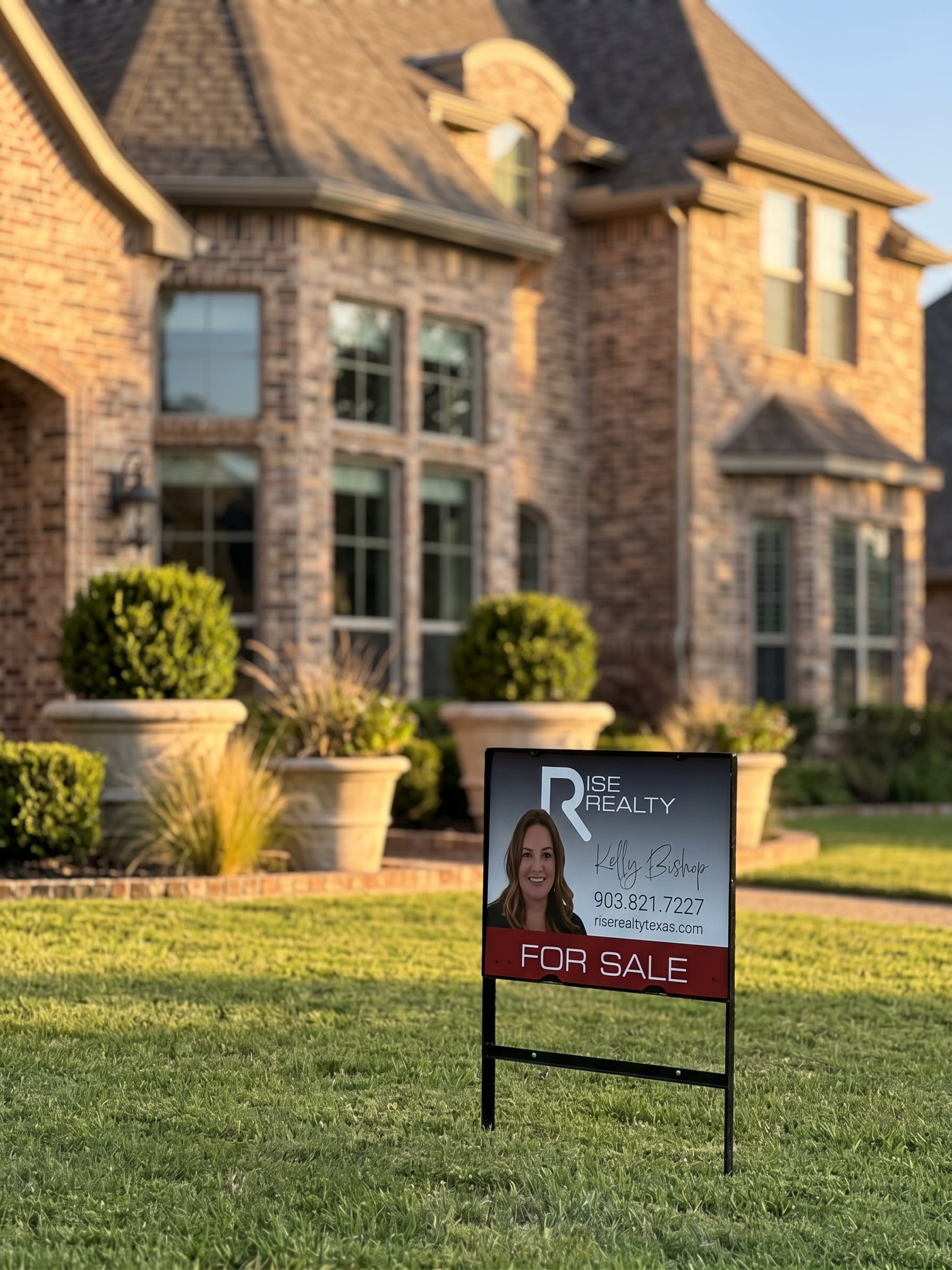 Your Home Has Been Listed for 60+ Days. Cut the Price, Change the Plan, or Pull It? inception-app-prod/N2Y0YmMxNTEtMGNhNi00MzYyLWI1ZTMtYTRkOGJiNTJmYzY3/content/2026/09/58cdd9b8591a7b7bff323d4f826ddd1accc55e74.jpeg
