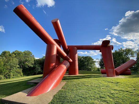 Sunset Hills inception-app-prod/N2ZlZTRlMzYtMzk5Zi00MjE2LWExNjgtYWU0YThkNTBmZjhm/content/2022/10/2653149c83eb1810b6498dc5014d0e6af06122c2.jpg