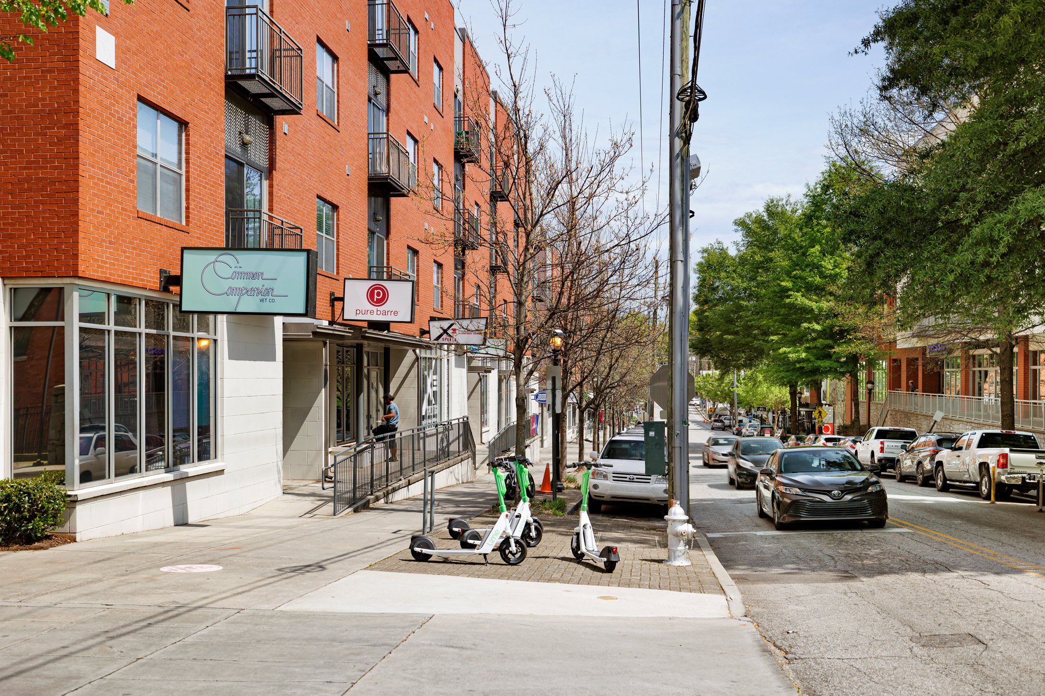 Iman Park & Virginia Highlands inception-app-prod/NDAxNmEyM2YtZWJlZS00NTliLWE2YTAtZTRiNGUzNGE2Mjcx/content/2023/05/c98cbce21e906f44df6bac61a2ac8a4c15ccc6fb.jpg