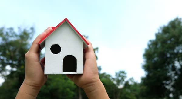 How Low Inventory May Impact the Housing Market This Fall inception-app-prod/NDE5NjBkMjEtOWYzMy00OTYxLWIxOGMtZDQ5ZDliZTgzN2Mw/content/2020/09/20200917-kcm-share-600x328.jpg