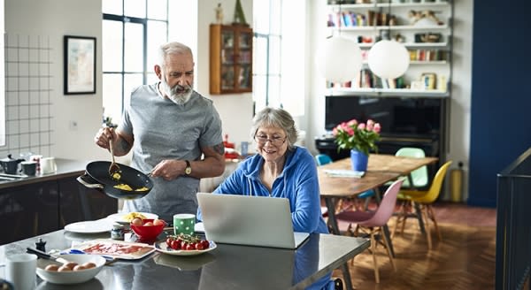 Should You Buy a Retirement Home Sooner Rather than Later? inception-app-prod/NDE5NjBkMjEtOWYzMy00OTYxLWIxOGMtZDQ5ZDliZTgzN2Mw/content/2020/10/20201008-kcm-share-600x328.jpg