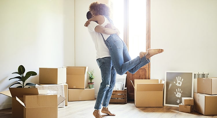 4 Reasons People Are Buying Homes in 2021 inception-app-prod/NDE5NjBkMjEtOWYzMy00OTYxLWIxOGMtZDQ5ZDliZTgzN2Mw/content/2021/01/20210112-kcm-share.jpg