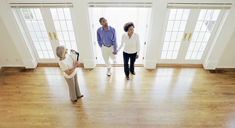 What You Need To Budget for When Buying a Home inception-app-prod/NDE5NjBkMjEtOWYzMy00OTYxLWIxOGMtZDQ5ZDliZTgzN2Mw/content/2022/04/e9e9a27204df2c5d47cf16bc04bdd5492d237291.jpeg