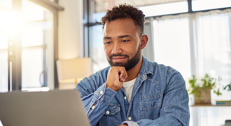 Why Aren't Home Prices Crashing? inception-app-prod/NDE5NjBkMjEtOWYzMy00OTYxLWIxOGMtZDQ5ZDliZTgzN2Mw/content/2023/04/260595fe16c60ea43c2968ab97d21cf885453e24.jpeg