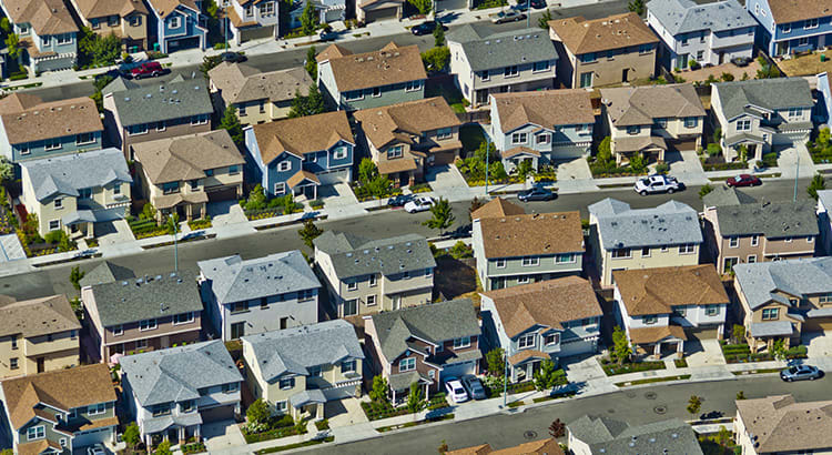 Explaining Today's Mortgage Rates inception-app-prod/NDE5NjBkMjEtOWYzMy00OTYxLWIxOGMtZDQ5ZDliZTgzN2Mw/content/2023/07/0dadc8b3fddb9d59c53f592e3ebc67316a3a5b95.jpeg