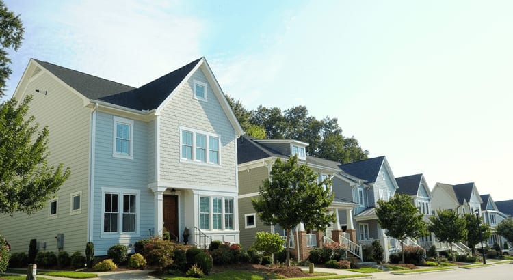 Today's Biggest Housing Market Myths inception-app-prod/NDE5NjBkMjEtOWYzMy00OTYxLWIxOGMtZDQ5ZDliZTgzN2Mw/content/2024/08/4e2d1ff5ec1aa07390b7b3b76f7918803b15b368.png