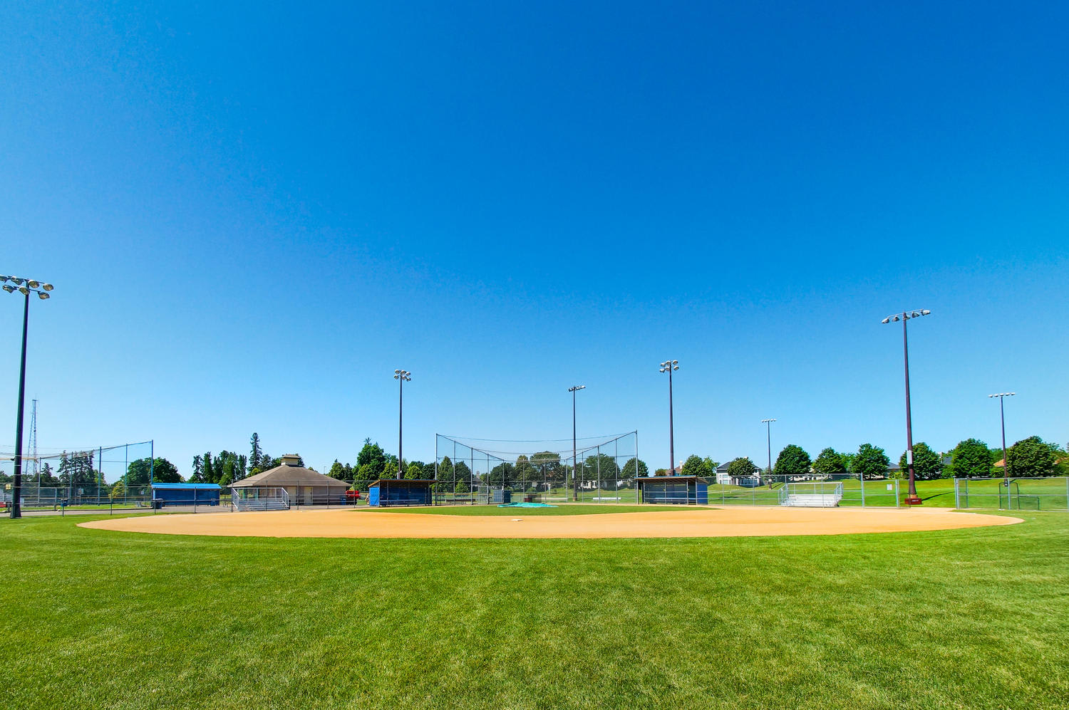 inception-app-prod/NDFiMWVlZTUtYmRmZS00NTYxLWJjOGYtNjE2MjFmZjk5NmRk/content/2017/01/1850 terraceview Lane N Unit A-large-026-19-1850 terraceview Lane N-1500x997-72dpi.jpg