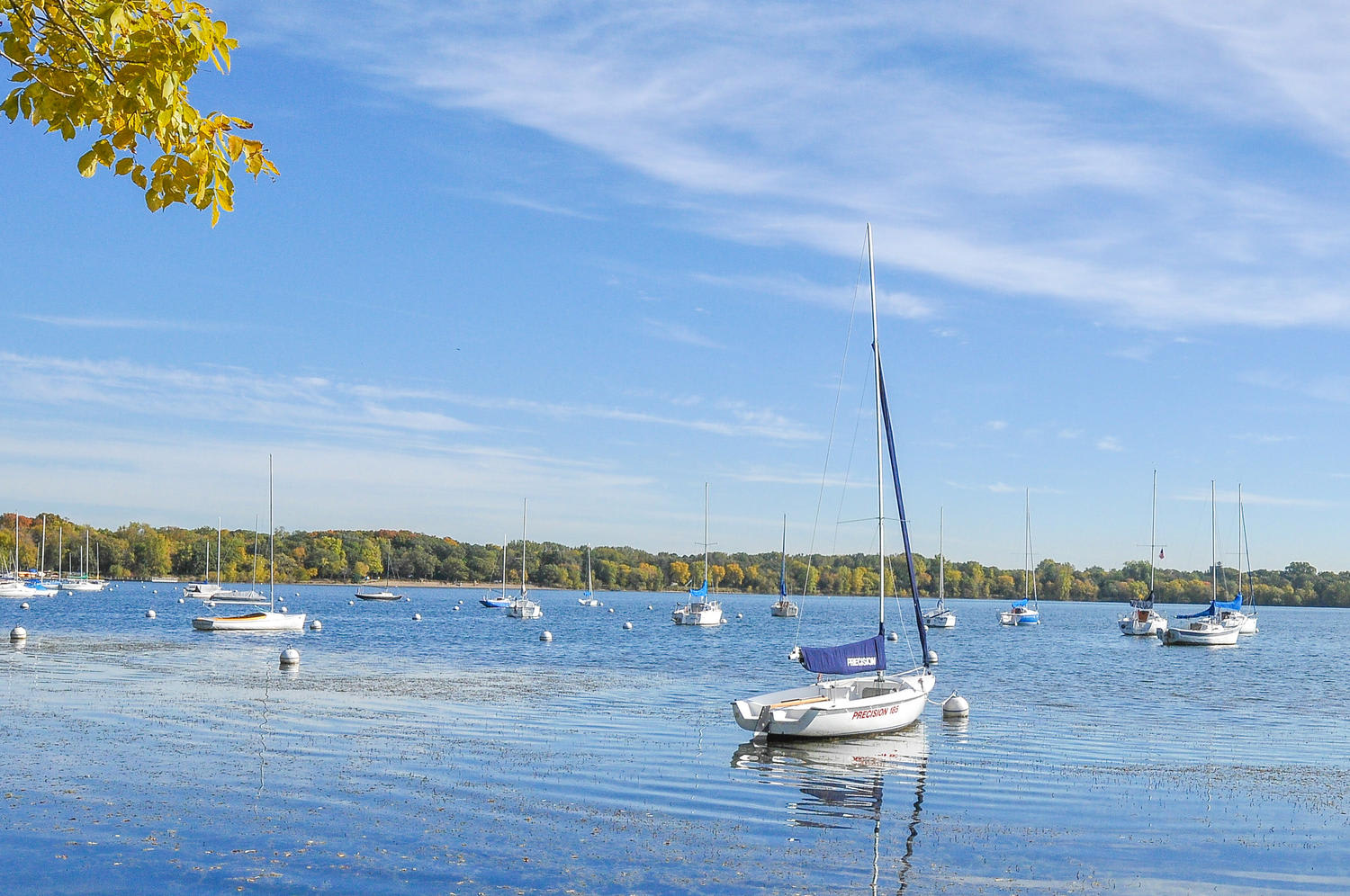 inception-app-prod/NDFiMWVlZTUtYmRmZS00NTYxLWJjOGYtNjE2MjFmZjk5NmRk/content/2017/01/4418 W Lake Harriet Pkwy-large-014-25-DSC 0480 DxO-1500x997-72dpi %281%29.jpg