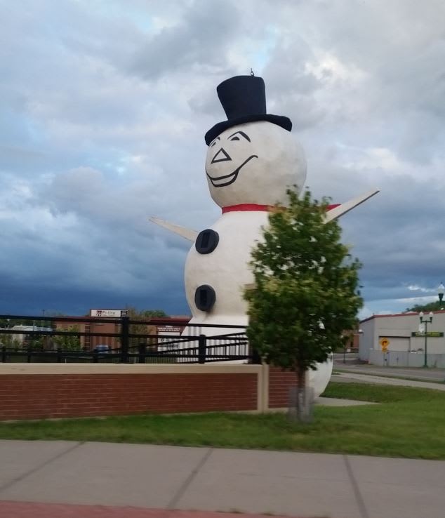 inception-app-prod/NDFiMWVlZTUtYmRmZS00NTYxLWJjOGYtNjE2MjFmZjk5NmRk/content/2017/07/north st paul.JPG