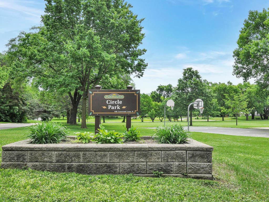 Circle Park in Plymouth, MN inception-app-prod/NDFiMWVlZTUtYmRmZS00NTYxLWJjOGYtNjE2MjFmZjk5NmRk/content/2018/06/15020 9th Avenue N Plymouth MN-MLS_Size-023-2-DSC 0595 DxO-1024x768-72dpi-2.jpg