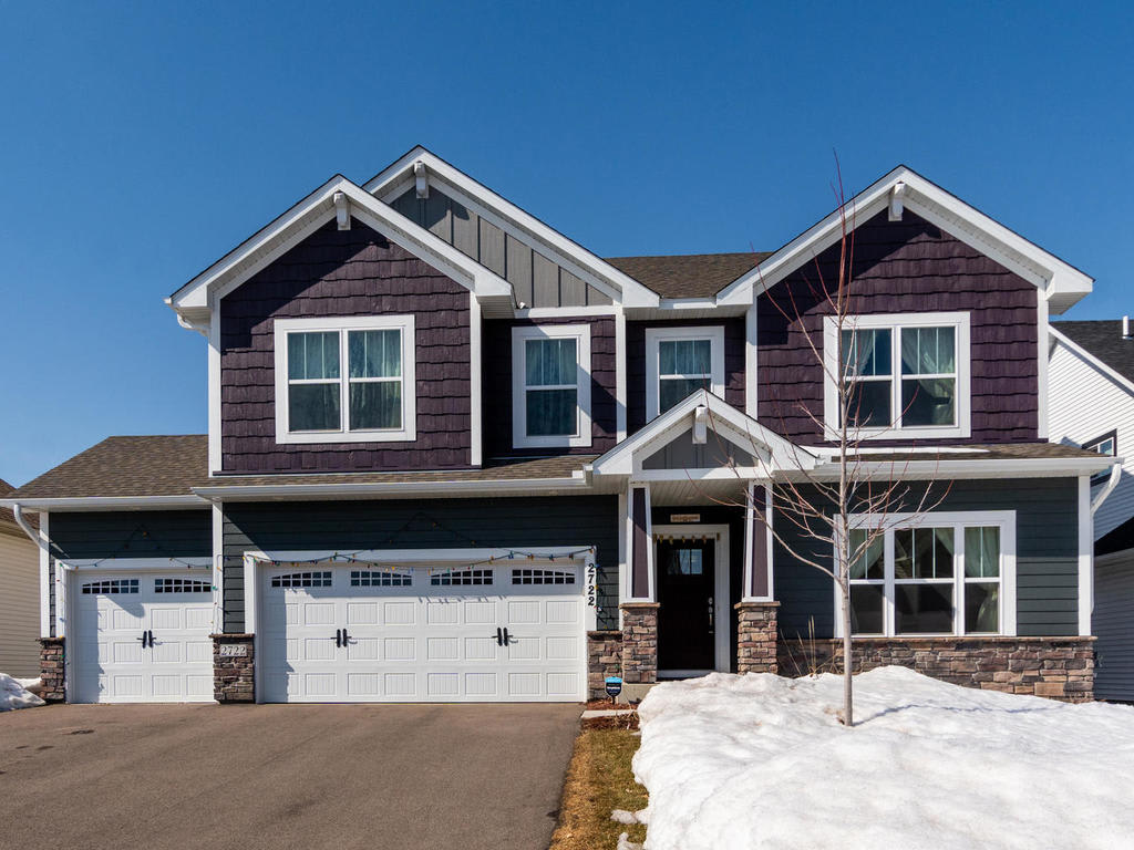 2722 Liberty Place | Woodbury, MN 55129 inception-app-prod/NDFiMWVlZTUtYmRmZS00NTYxLWJjOGYtNjE2MjFmZjk5NmRk/content/2019/03/2722 Liberty Place Woodbury MN-001-26-Liberty Place25-MLS_Size.jpg