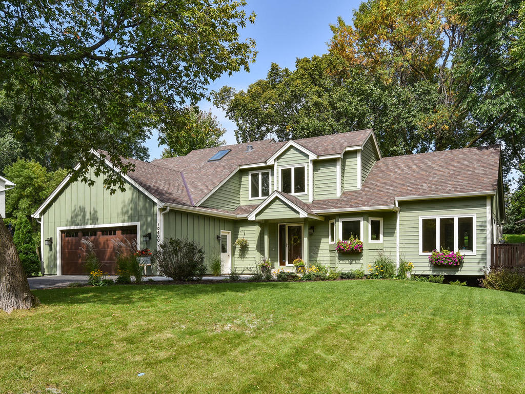 10400 31st Avenue N | Plymouth inception-app-prod/NDFiMWVlZTUtYmRmZS00NTYxLWJjOGYtNjE2MjFmZjk5NmRk/content/2019/11/MTA0MDAtMzFzdC1hdmVudWUtbi1wbHltb3V0aC0wMDEtMDAy-2.jpg