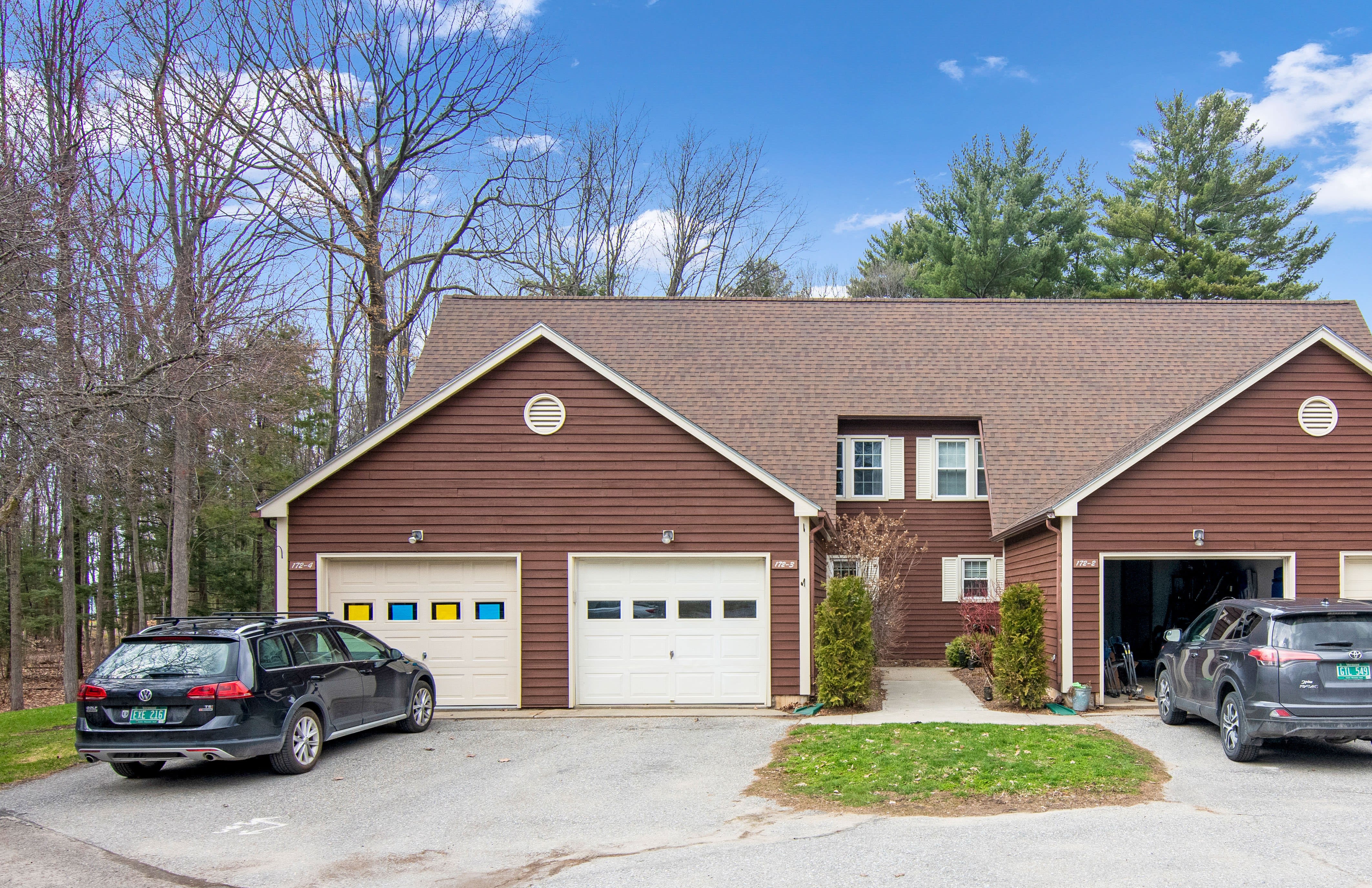 New Listing Alert! 172 Woodbine by the Lake #3 inception-app-prod/NDI2ZDBlYzAtMjg0OC00Yjc0LTg1ZTUtYTc4MWU0YzhlZjY5/content/2022/04/b5cddb853e15fc365c034b795ca4911d02c975b1.jpg