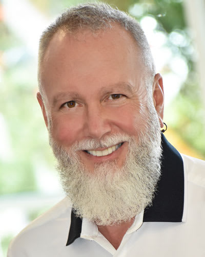 Why Choose Randy Stopher as Your Arizona Realtor? inception-app-prod/NDQ4NmE3MjYtMmFjZC00MDY3LWJiNDMtZDAxNTU4MTdhNTRj/content/2021/10/26809382a1fb8971d5d87bdd81d3032dc9e1c622.jpg