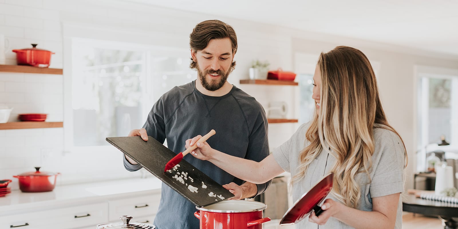 Downsizing Isn't Just for Retirees Anymore inception-app-prod/NDRiMTYzMDktOGY4OS00ZjBlLTk2MWYtYmRmYmVkMDk5MWZi/content/2023/05/5d96d99f451337bf465ed1b1b1f12f40e686c7e1.jpg