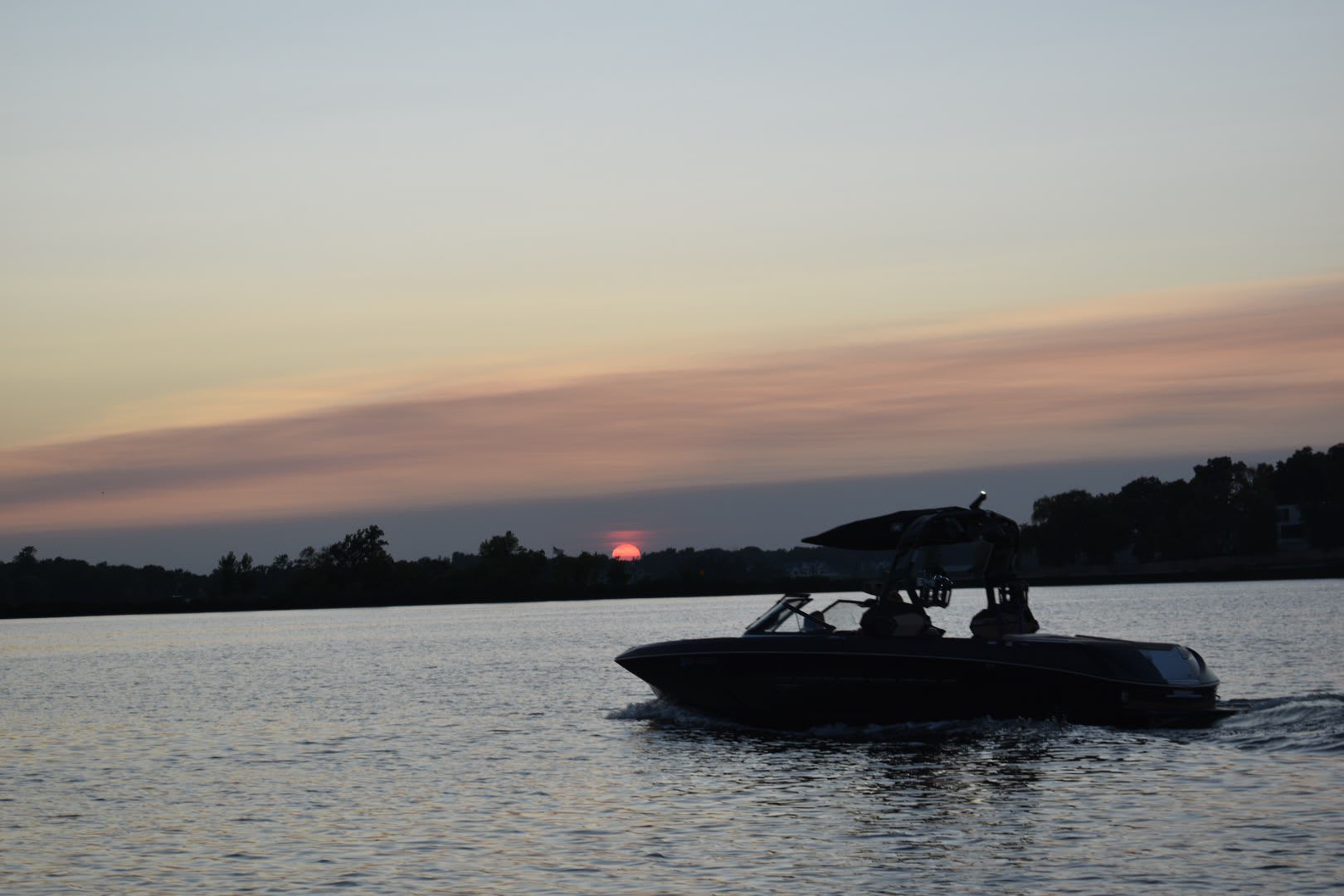 Homes in Hennepin County MN Sunset on Lake Minnetonka