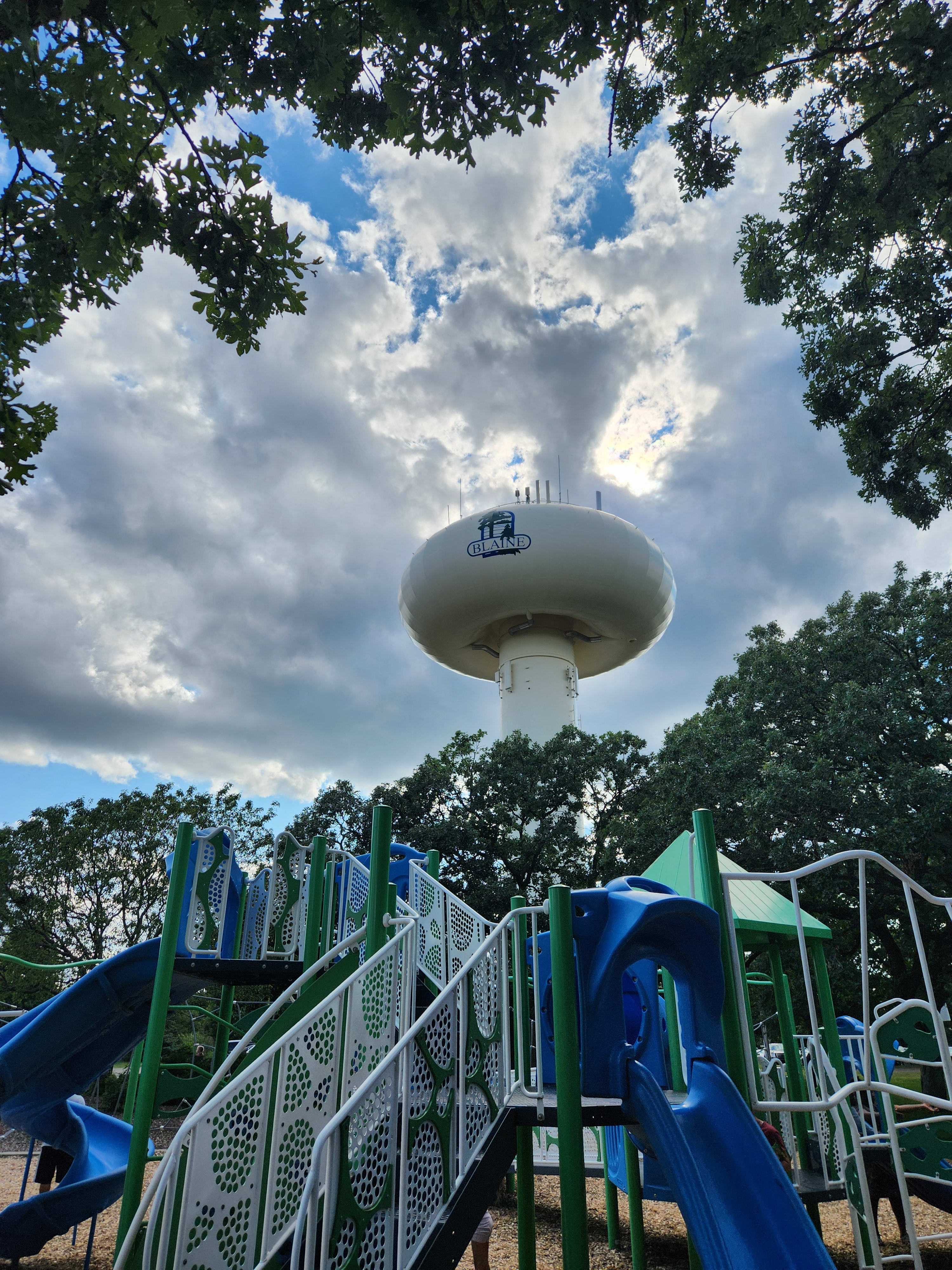 Blaine New Construction Homes inception-app-prod/NDRkOWQ0NmUtZTM1Yi00MzU1LTllMjctYzEzNzg4NDFiZGVi/content/2024/08/8ff7bdcbc04ba27837f4d662d65bbbcf70ba55e0.jpg