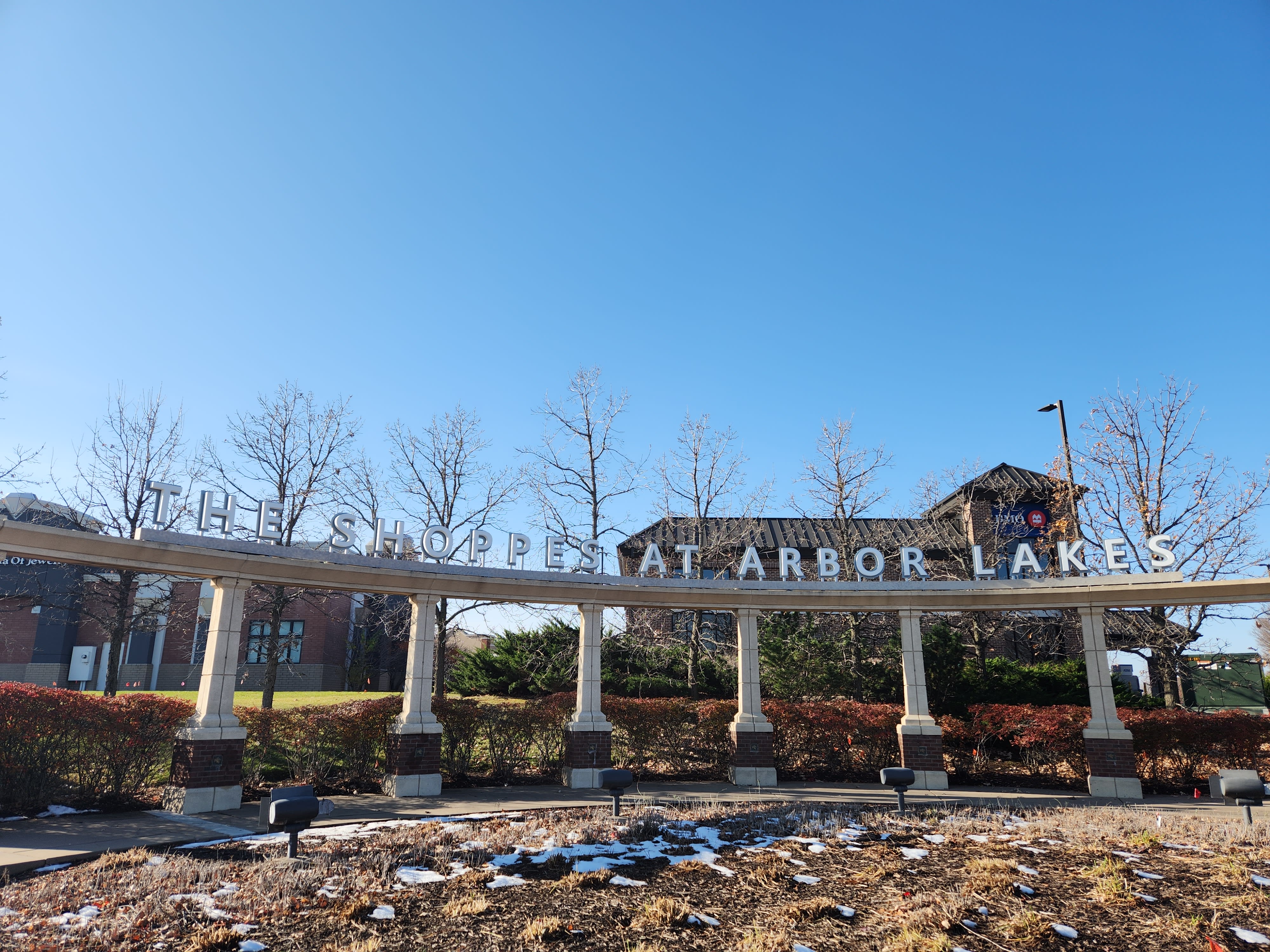 The Shoppes at Arbor Lakes Maple Grove