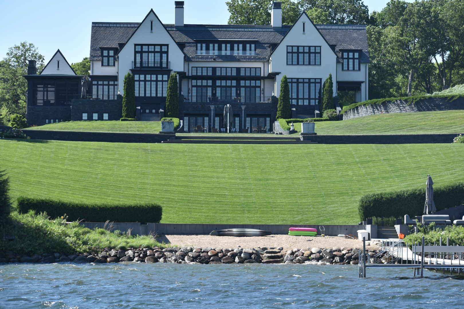 Luxury Lake home on Lake Minnetonka