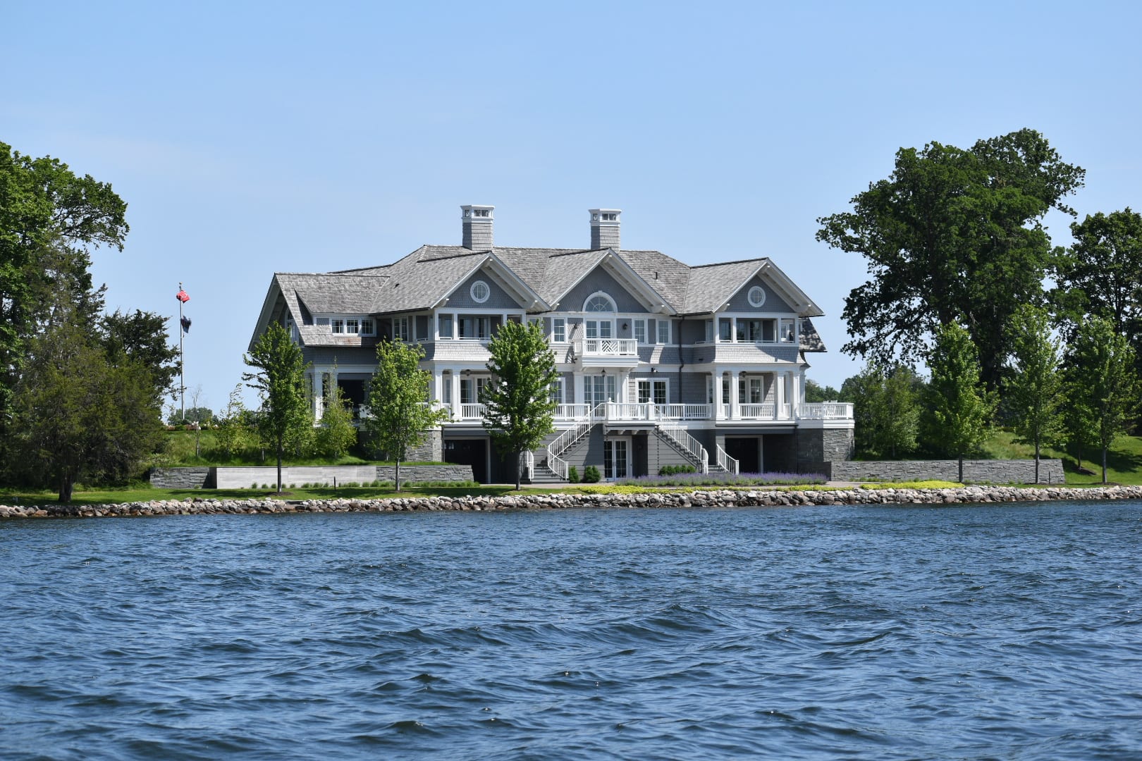 Point home on Lake Minnetonka