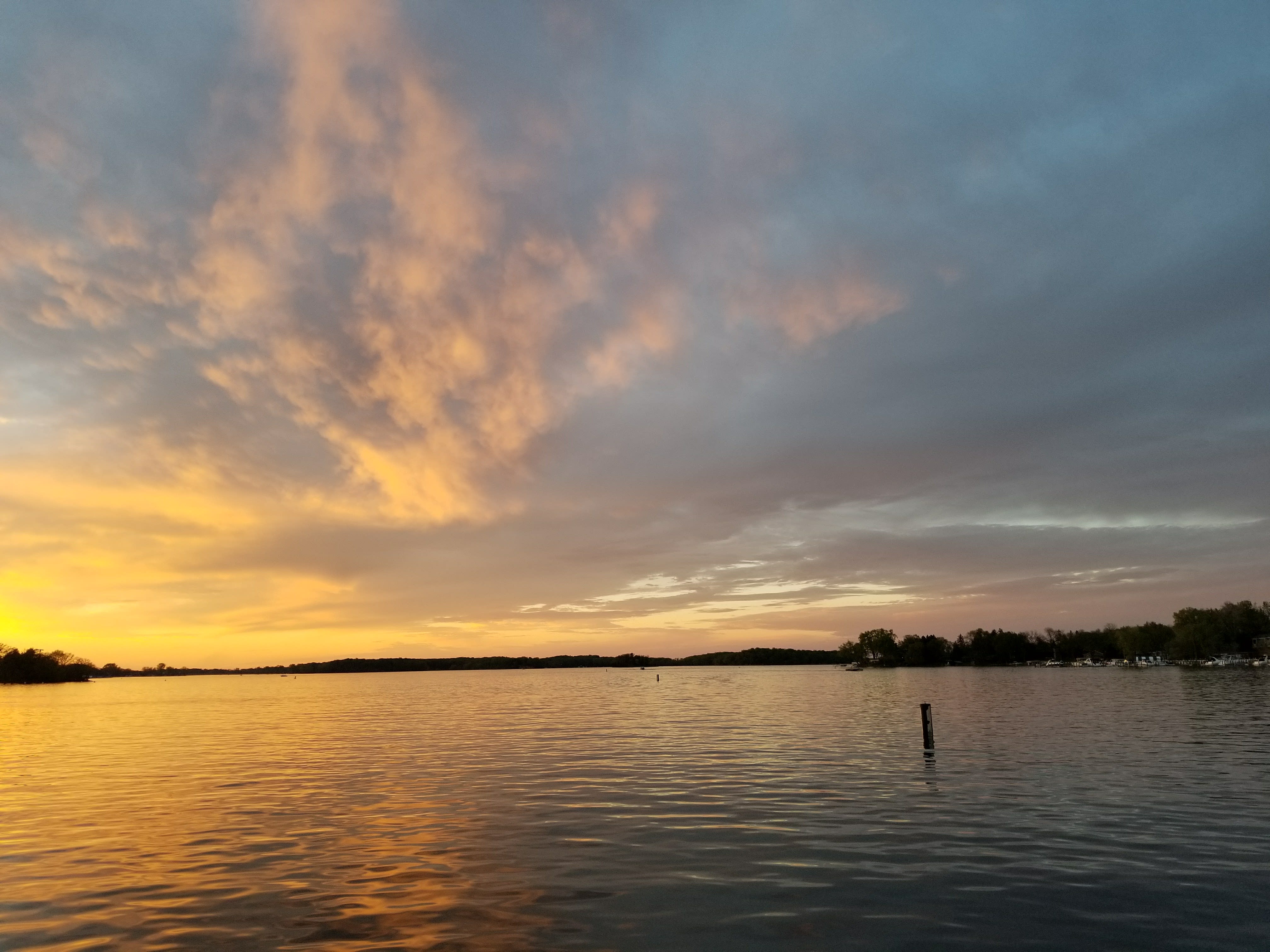 Shorewood sunset on Lake Minnetonka