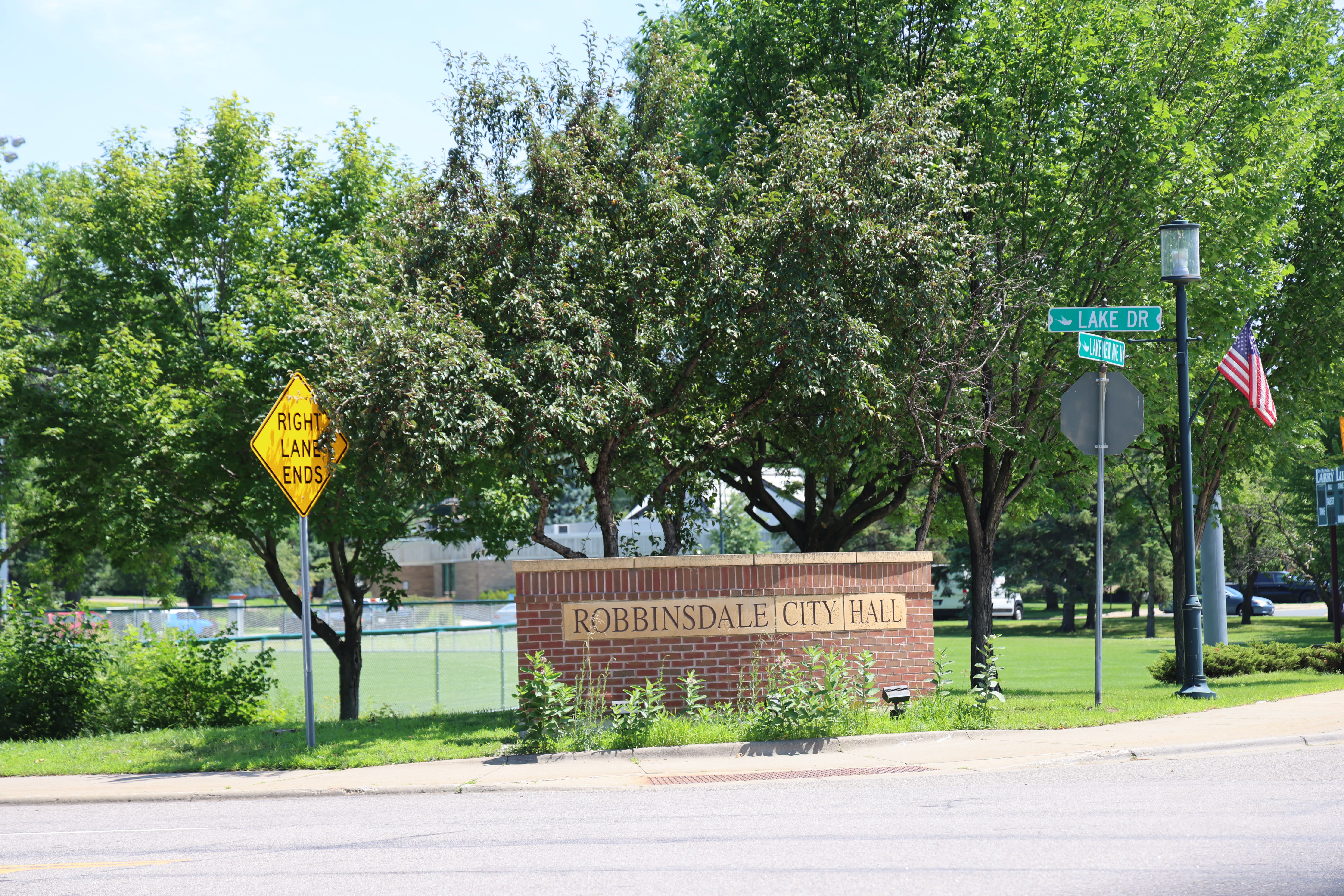 Robbinsdale homes for sale Robbinsdale City hall