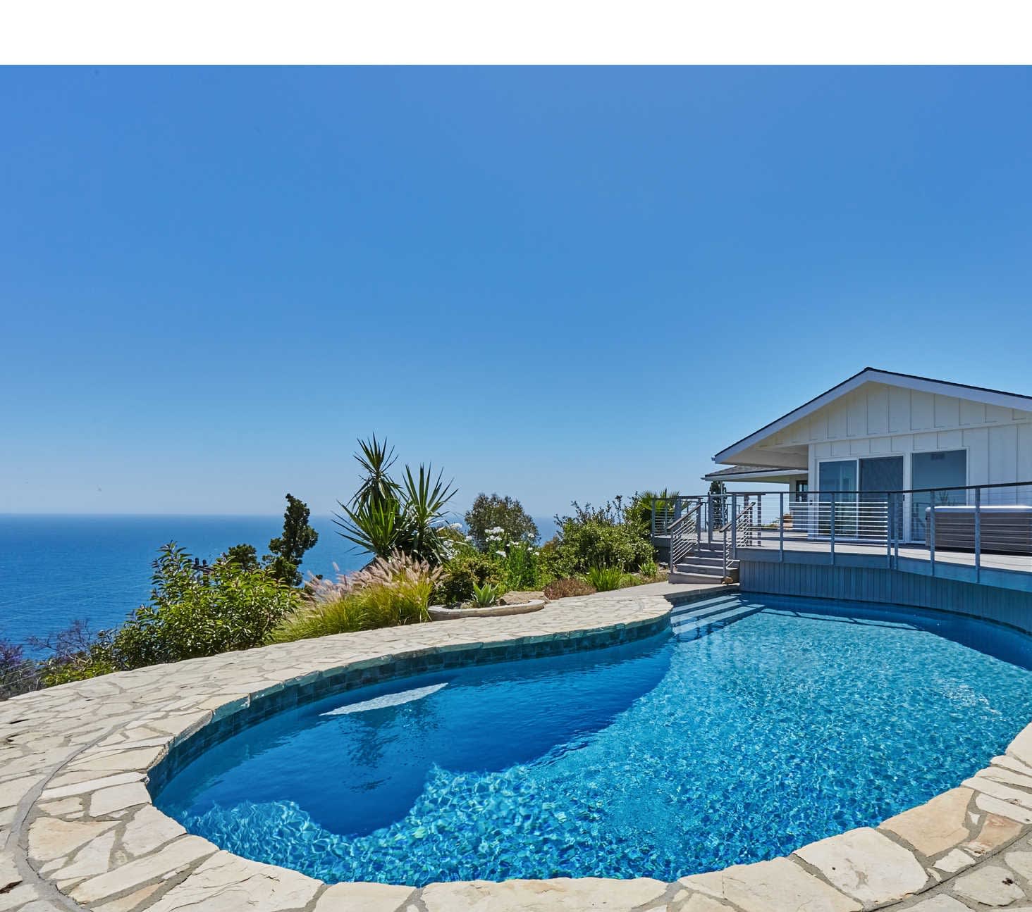 How to Find the Right Vacation Rental inception-app-prod/NDViOTJmZmMtNzhjYy00MTcxLTg1NmItNjY1YzhhZWEzYjAx/content/2020/08/oceanview.jpg