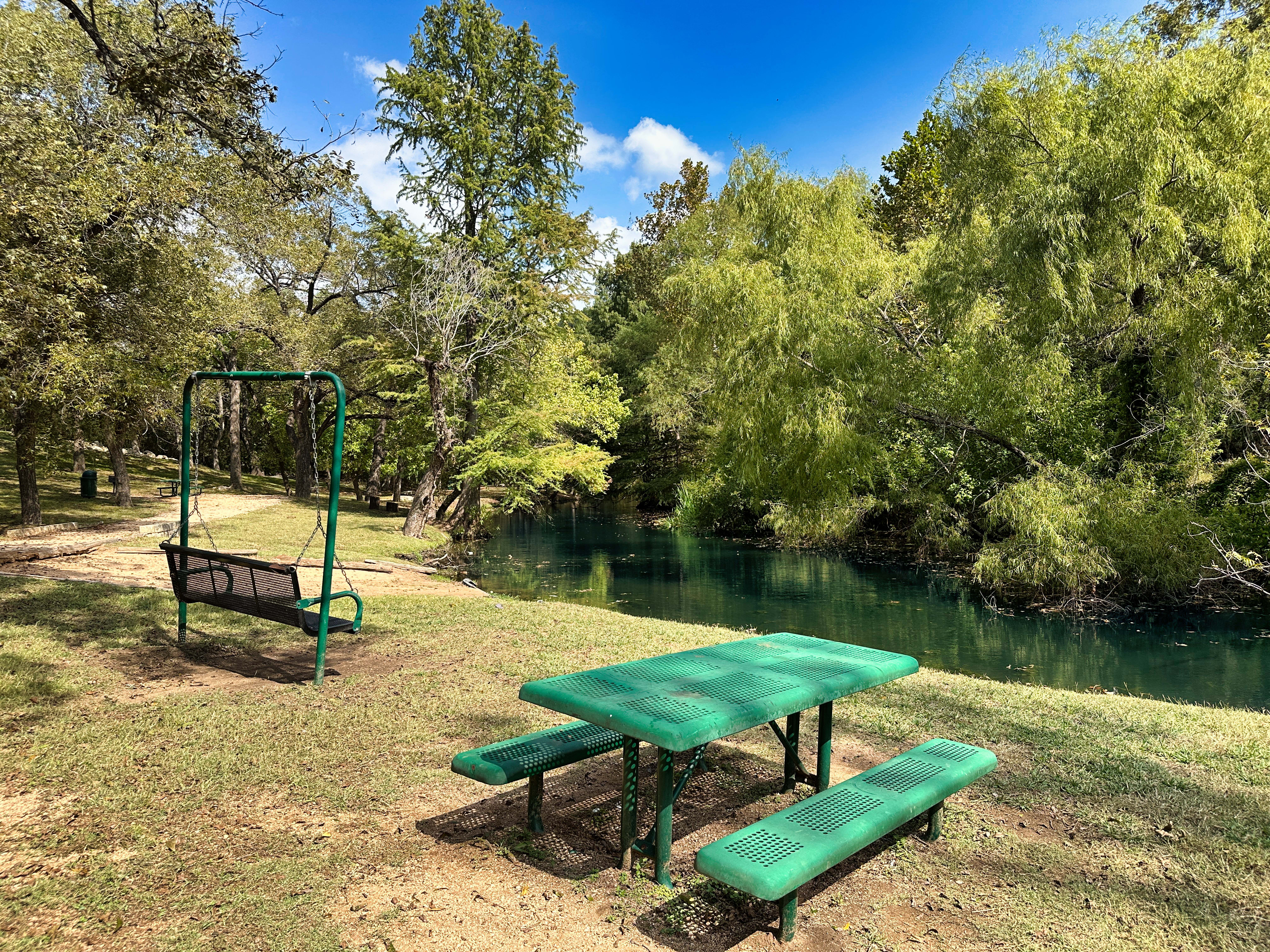 RIVER PLACE inception-app-prod/NDY1YzE0MjEtYWQwZi00ZjIwLTg2YTEtZmI5M2UzN2YzNTdl/content/2025/10/1bc0766a35d980e1e70f5bd9380b89157da6b33e.jpg