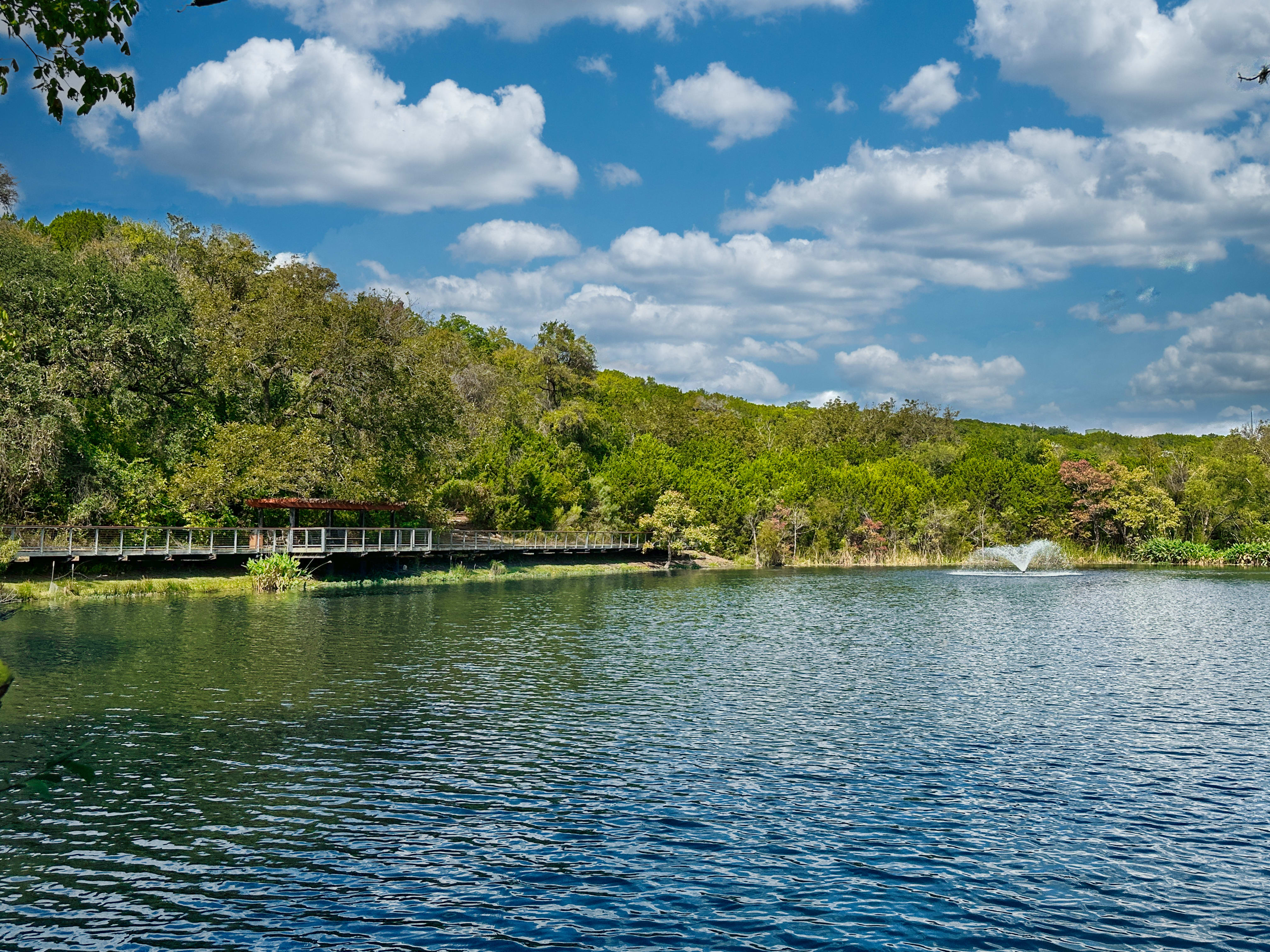 RIVER PLACE inception-app-prod/NDY1YzE0MjEtYWQwZi00ZjIwLTg2YTEtZmI5M2UzN2YzNTdl/content/2025/10/5e7bc20c30c3e0a9d7572f1a83592a271b682206.jpg