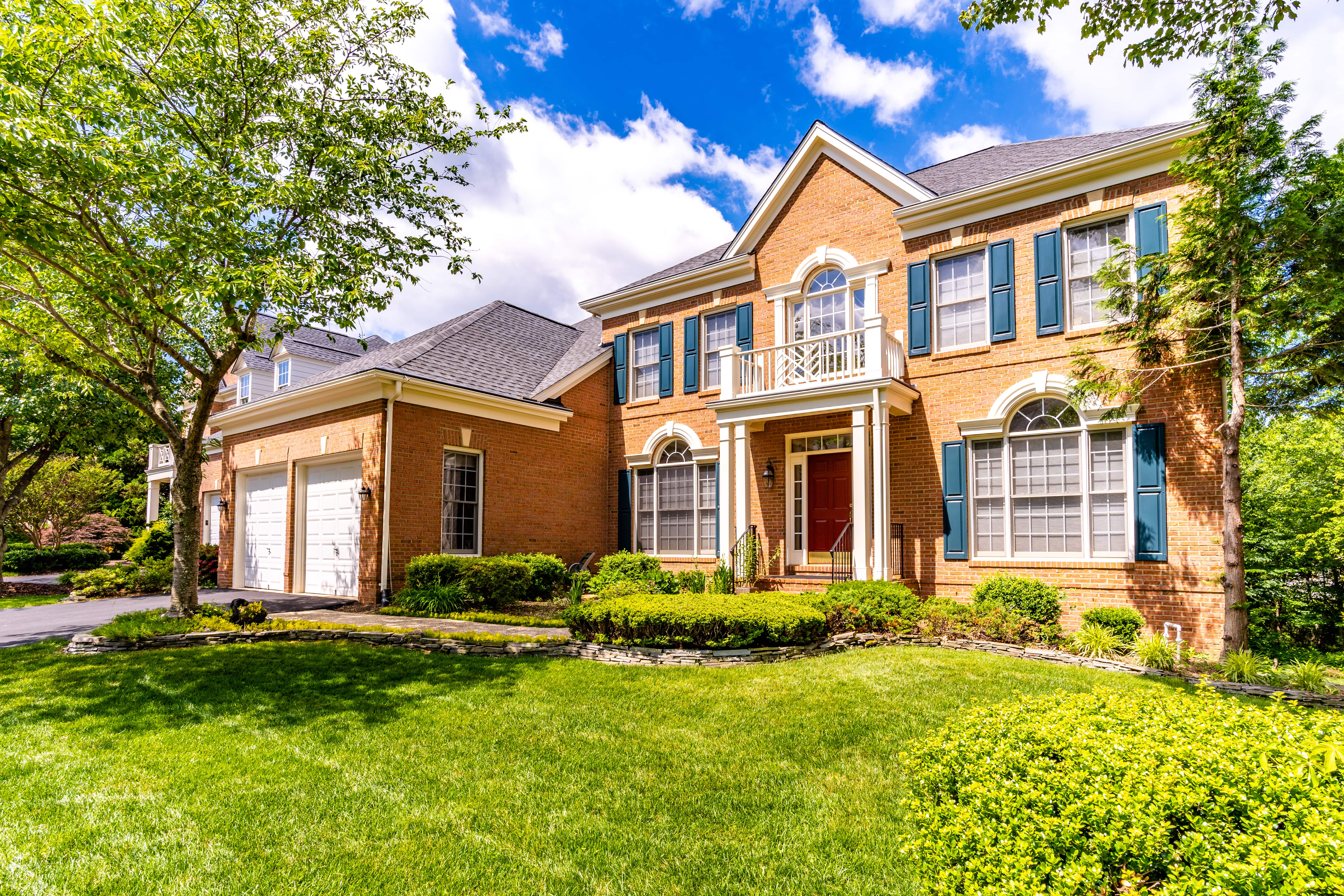 Buy your dream house with confidence inception-app-prod/NDg5YjlmMWQtMmViZi00NmVhLThkM2QtYzdjM2U3NGM1NTFm/content/2024/01/8e501361d2fb9c5ebc2ed94754223784f3689775.jpg