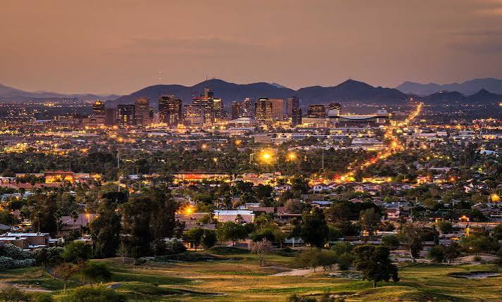North Phoenix inception-app-prod/NDhlZjJhOWUtOGIxOC00MjVkLWIxMTAtYmU1MWE0OGE0Njc2/content/2026/08/989edddf22dbff07bcf44841784ac4dd30d0fcd6.jpg